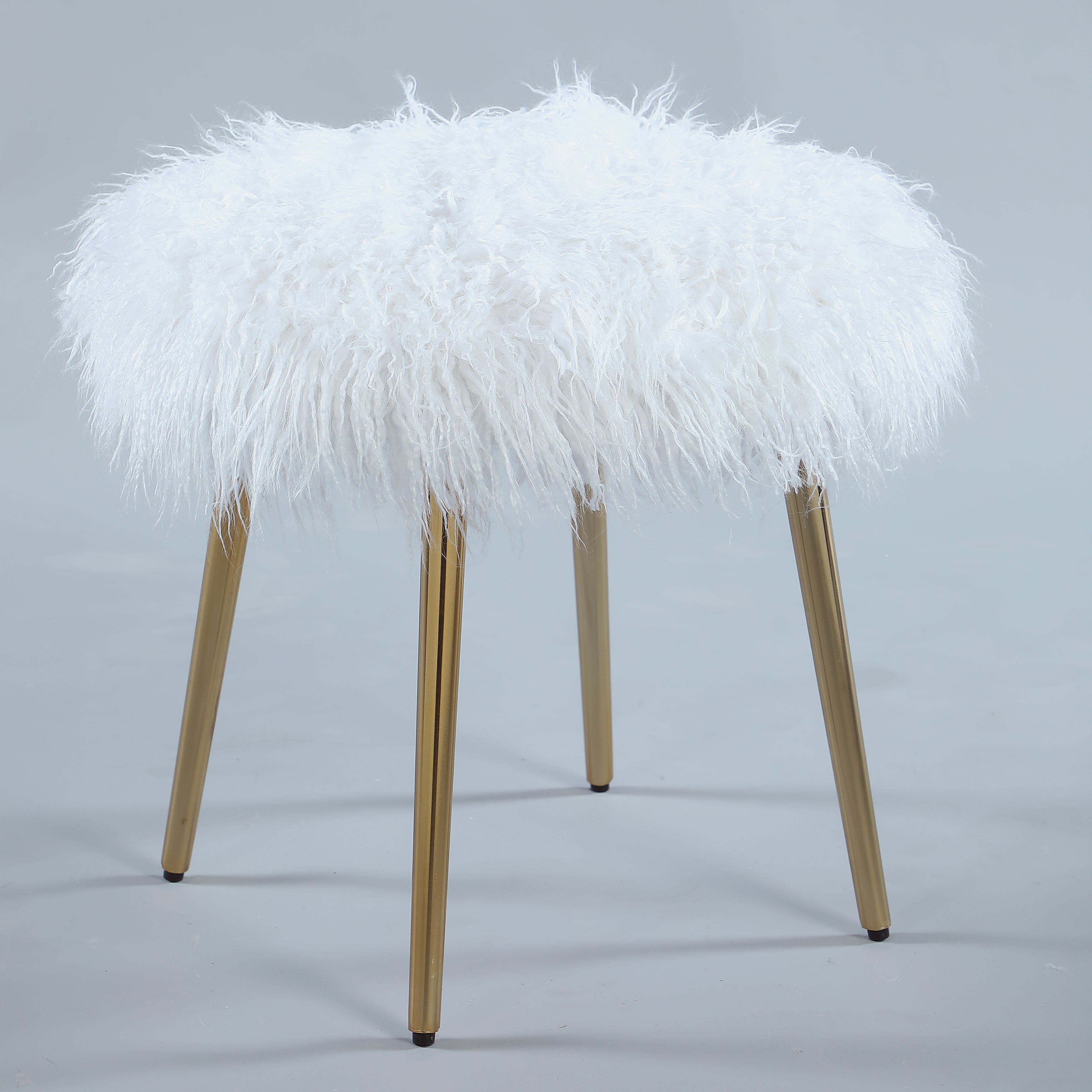 Roundhill Furniture Ravni Faux Fur Accent Chair with Ottoman - Cozy Modern Living Room Seating for Home Office, Bedroom or Reading Nook