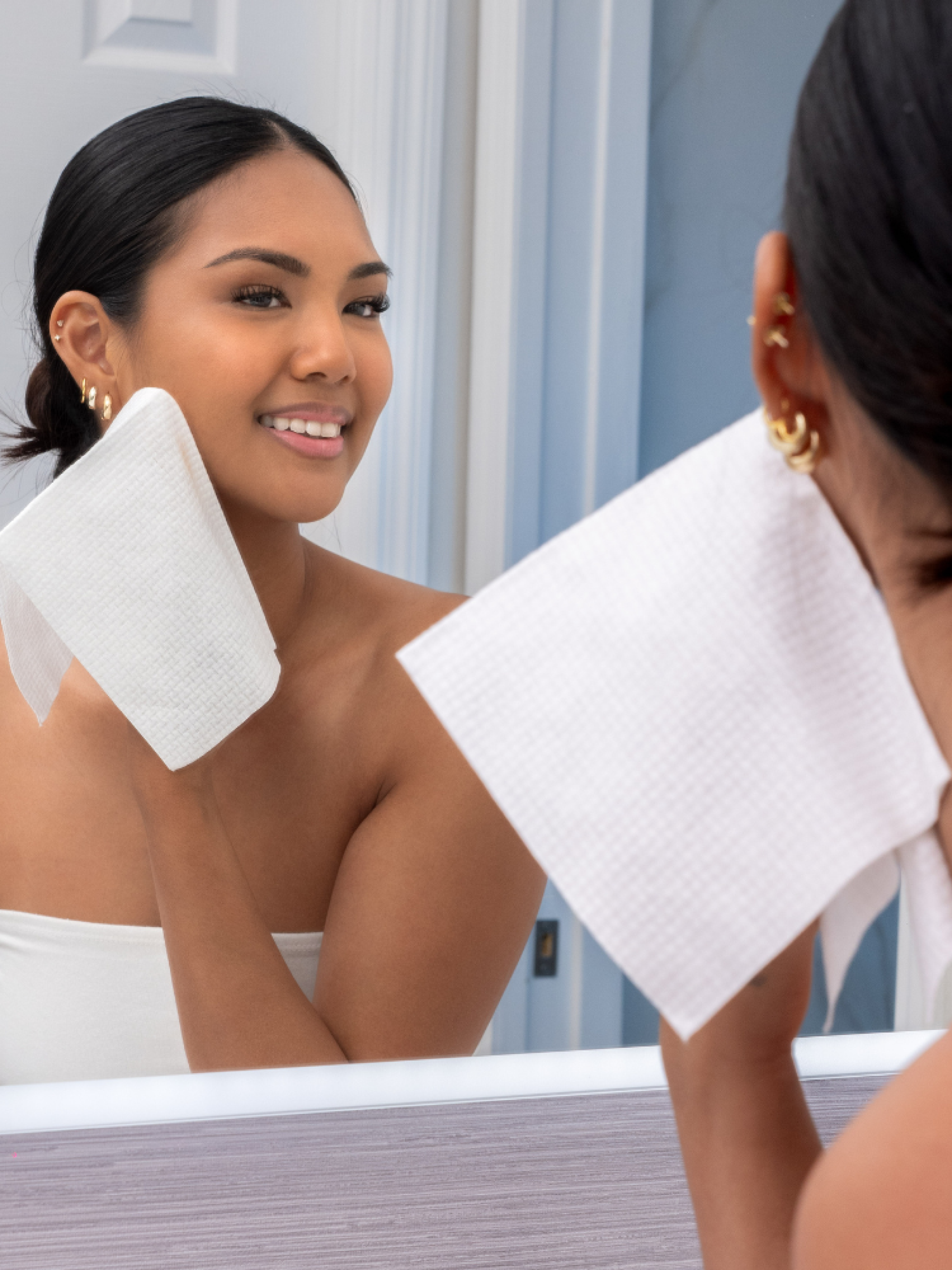 Clean Skin Club XL Disposable Facial Towels | Hypoallergenic & Ultra-Soft for Sensitive Skin | Perfect for Skincare Routine, Makeup Removal & Gym Use