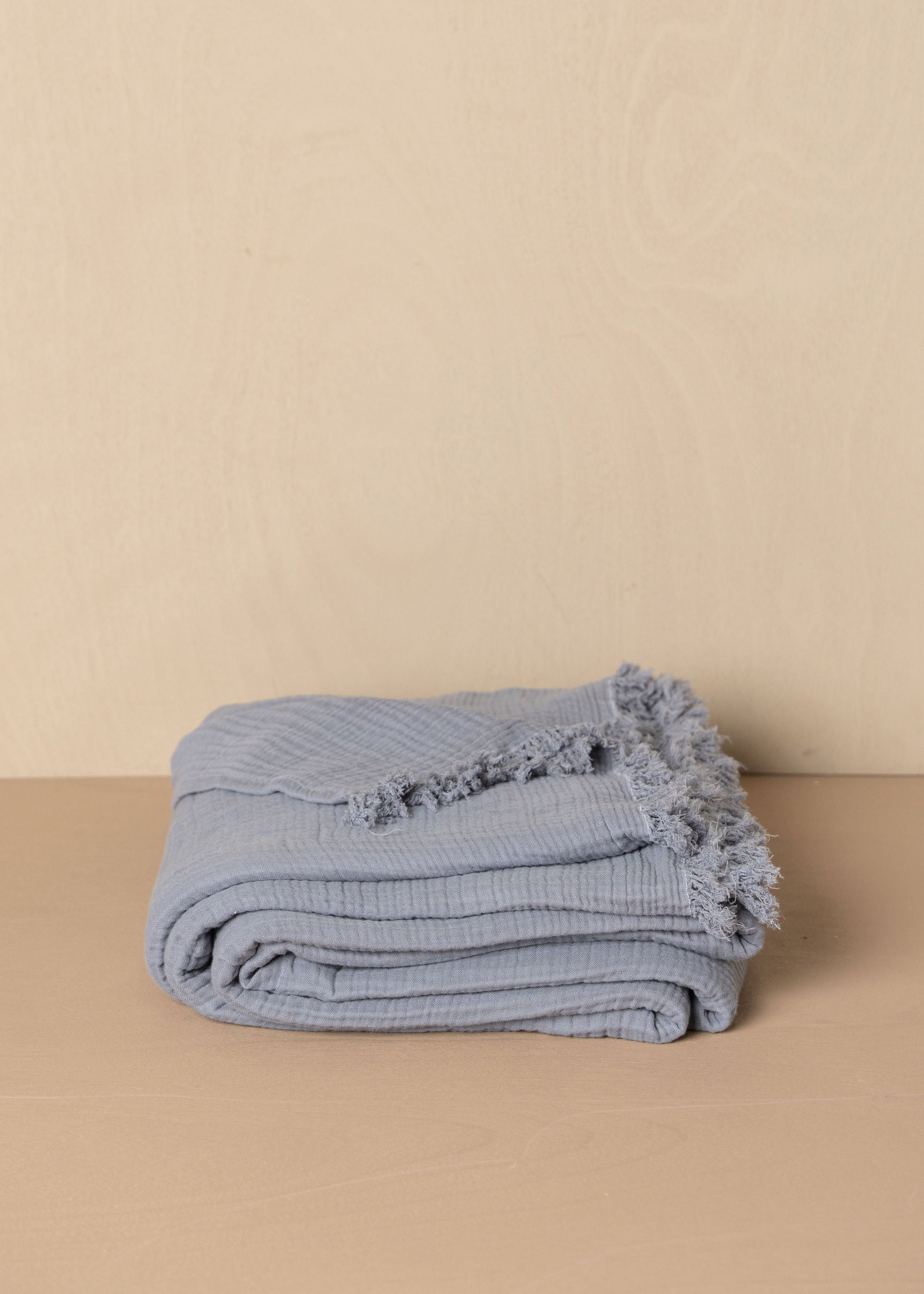 Premium Enes Cotton Bed Cover - Soft & Breathable Pale Grey King Size - Perfect for Cozy Bedrooms & Guest Rooms