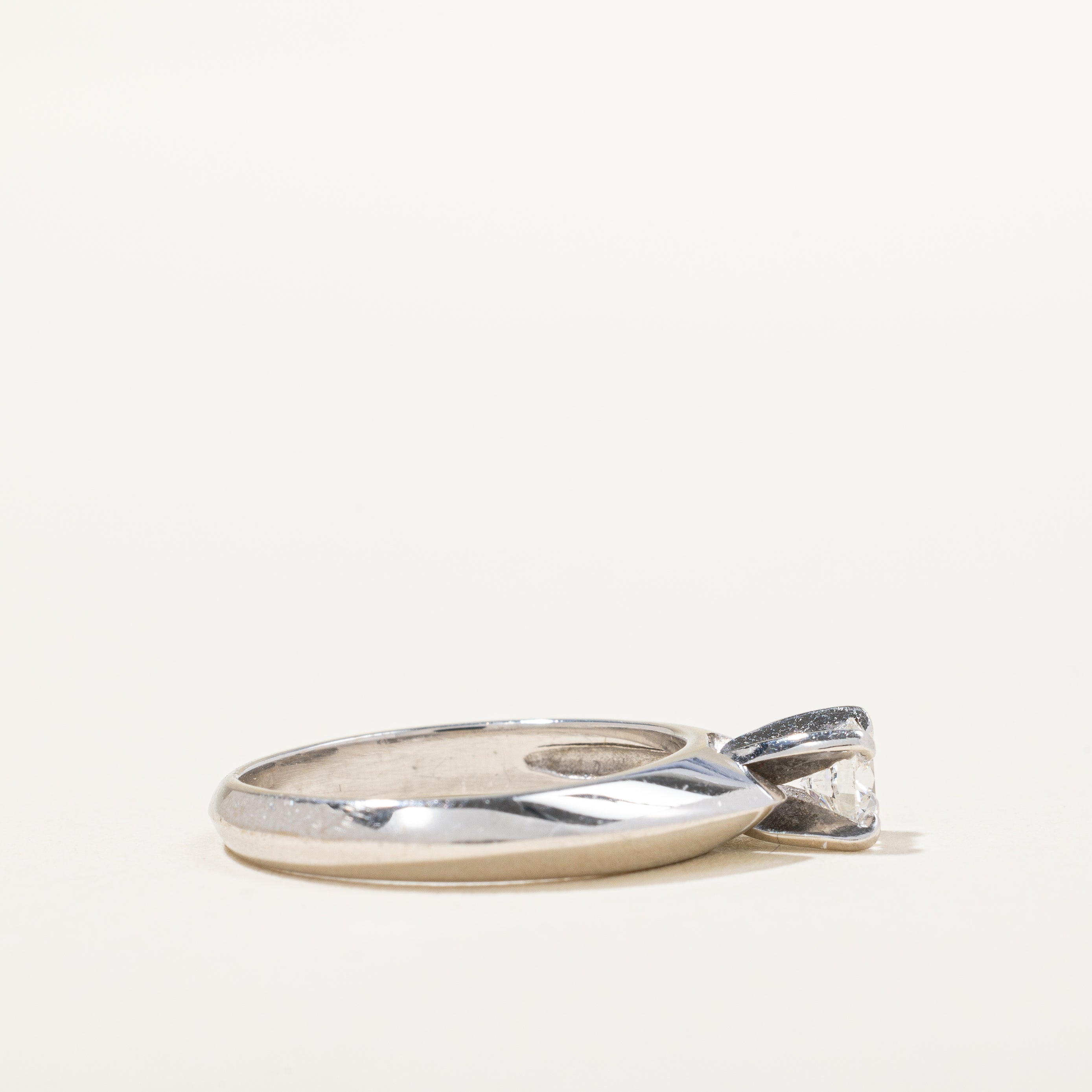 18K White Gold Solitaire Engagement Ring with 0.35ct SI2 E/F Diamond - Size 6 | Perfect for Proposals, Anniversaries & Romantic Gifts