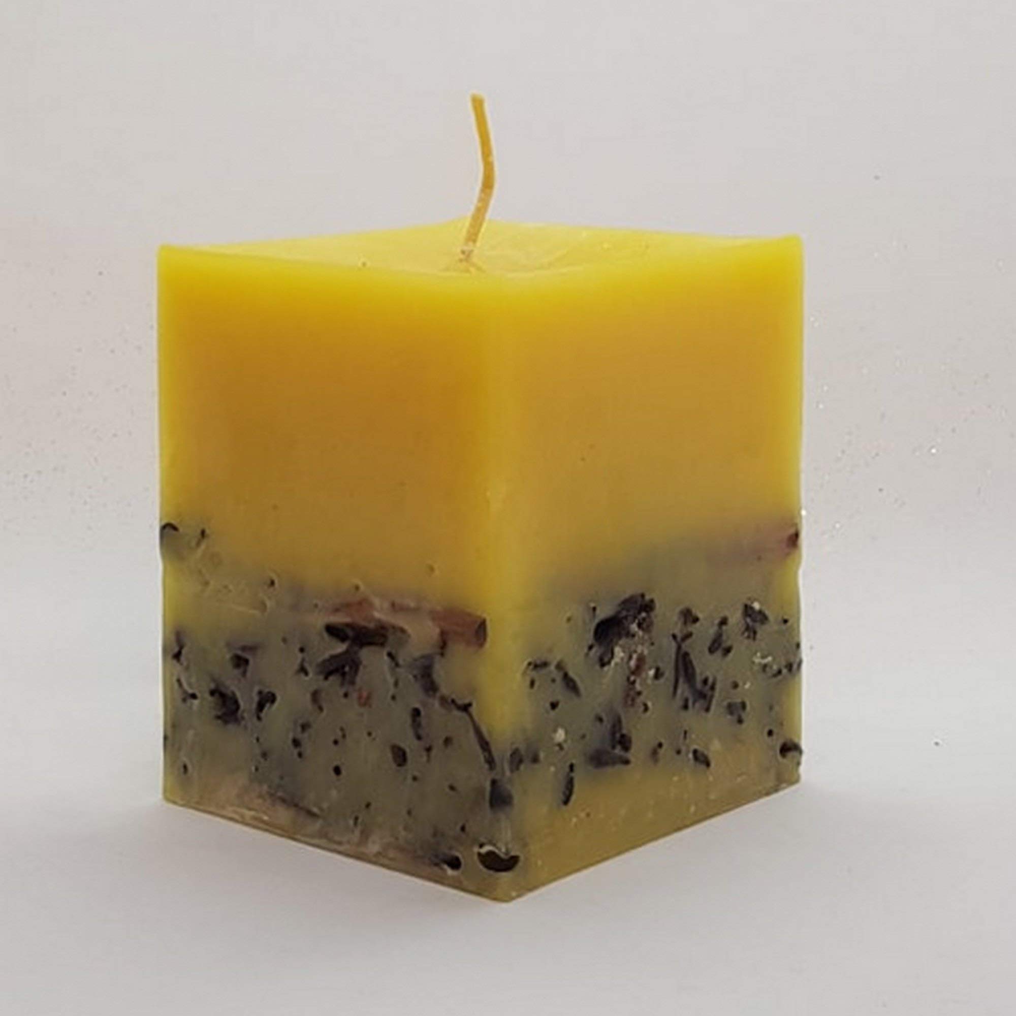 Aromatherapy Cinnamon Candle with Essential Oil - Handmade Soy Wax for Relaxation, Stress Relief & Home Decor