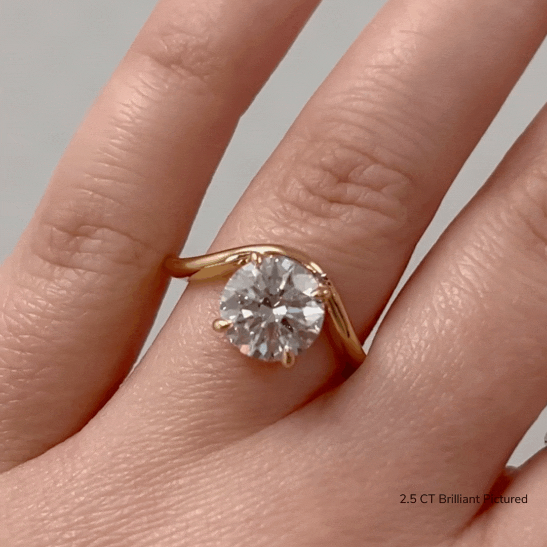 Stunning Brilliant Eye Ring - Elegant Dainty Jewelry for Women | Perfect for Parties, Weddings & Special Occasions