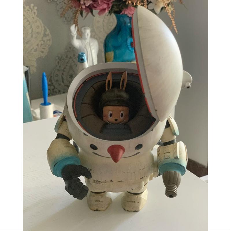 Labubu The Monsters Snowman With Mini Labubu Pilot Ver.2.0 LIMITED Edition Collectible Figure - Perfect for Display, Gifts & Pop Culture Enthusiasts