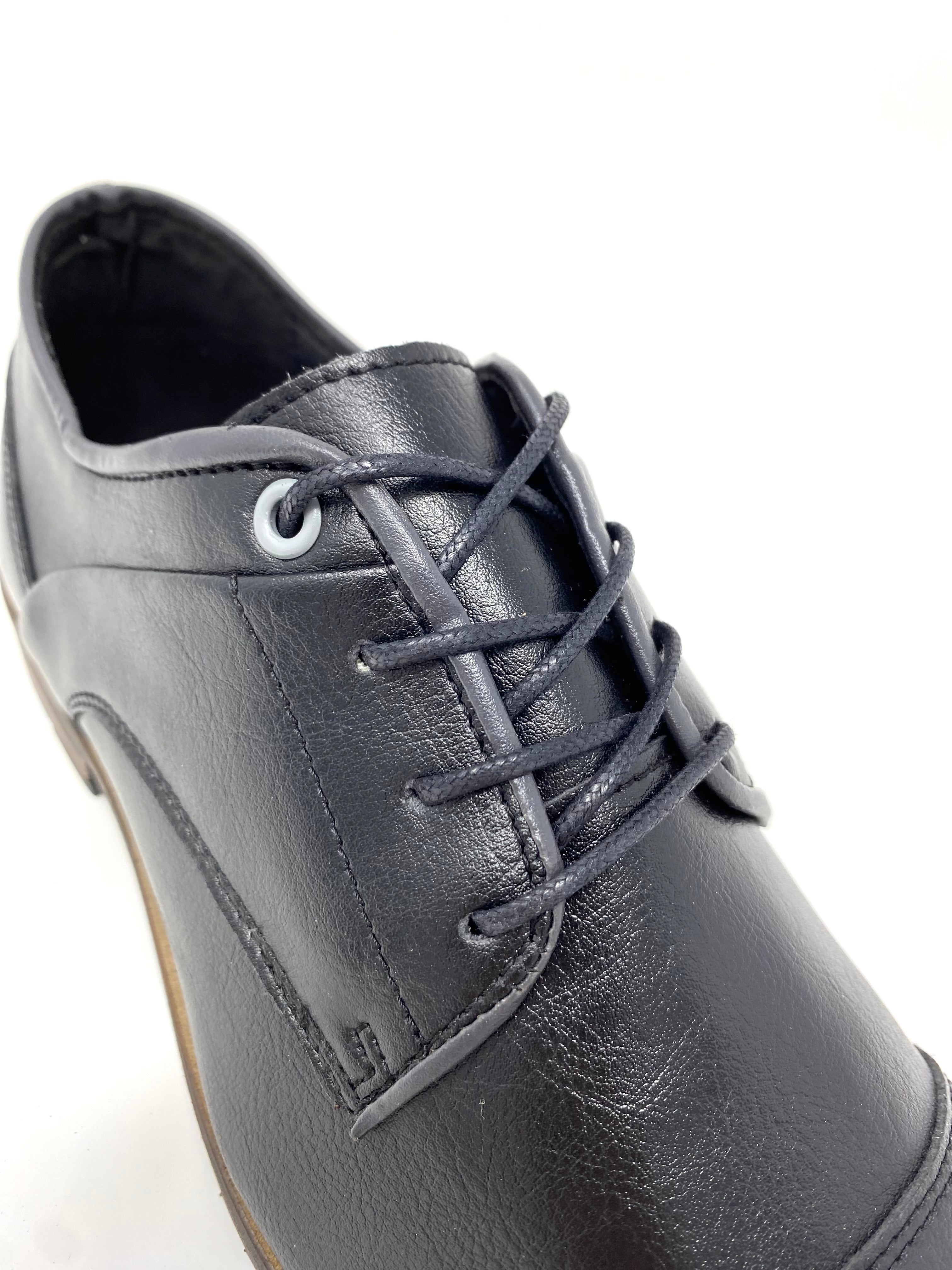 Novacas Alex Oxford Shoes for Men - Classic Black Leather Dress Shoes for Business & Formal Occasions - Comfortable & Stylish Office Work Shoes
