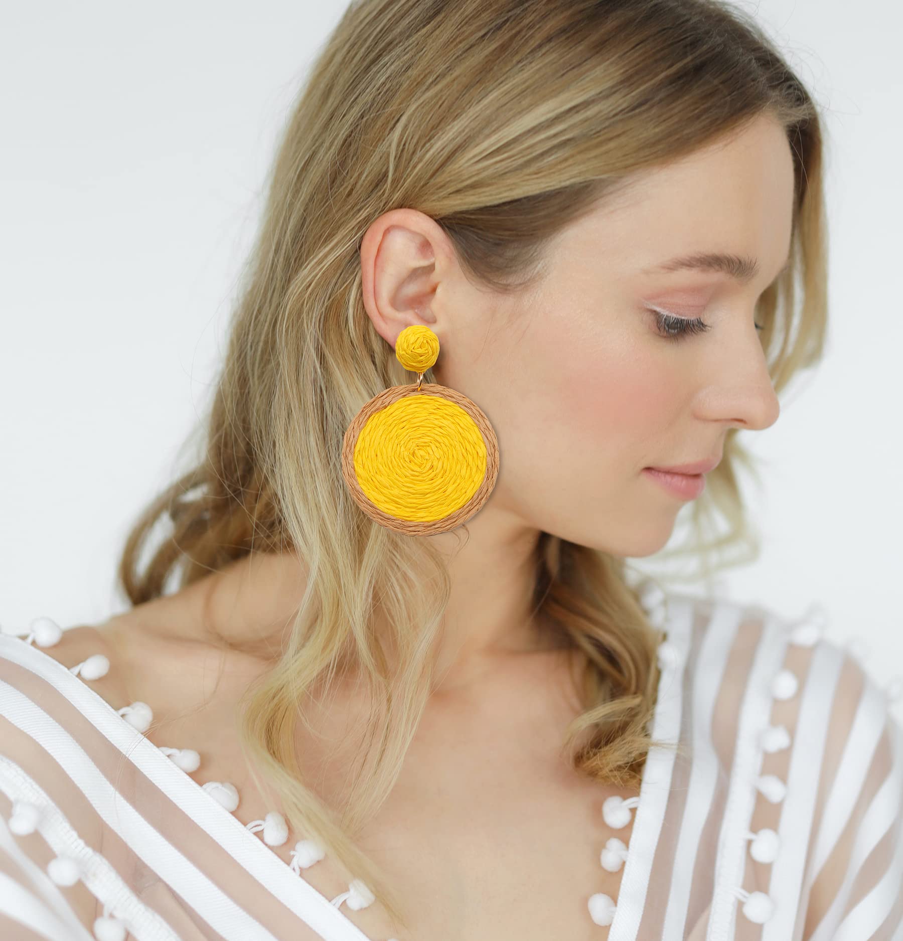 Boho Handmade Straw Drop Earrings - Statement Round Raffia Earrings for Women, Big Disc Rattan Braided Wicker Dangle Earrings | Vintage Beach Jewelry for Summer, Vacation & Festival Outfits