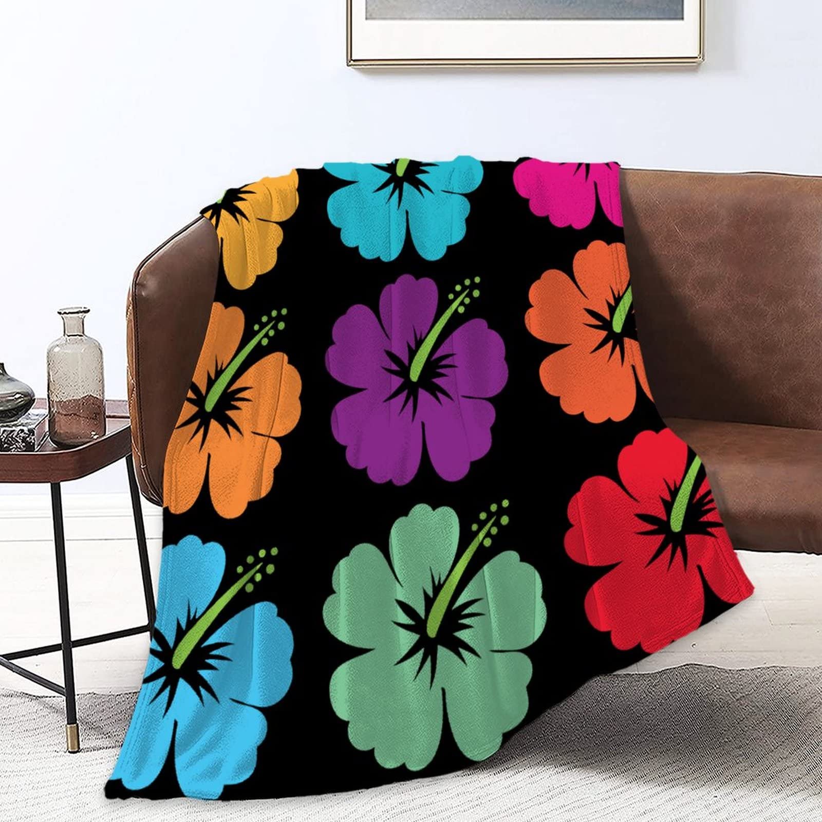 Soft & Warm Hawaiian Hibiscus Fleece Throw Blanket - 80x60 Inch Lightweight Cozy Blanket for Couch, Sofa & Bed - Perfect for Home Decor, Gift Giving & Winter Snuggling