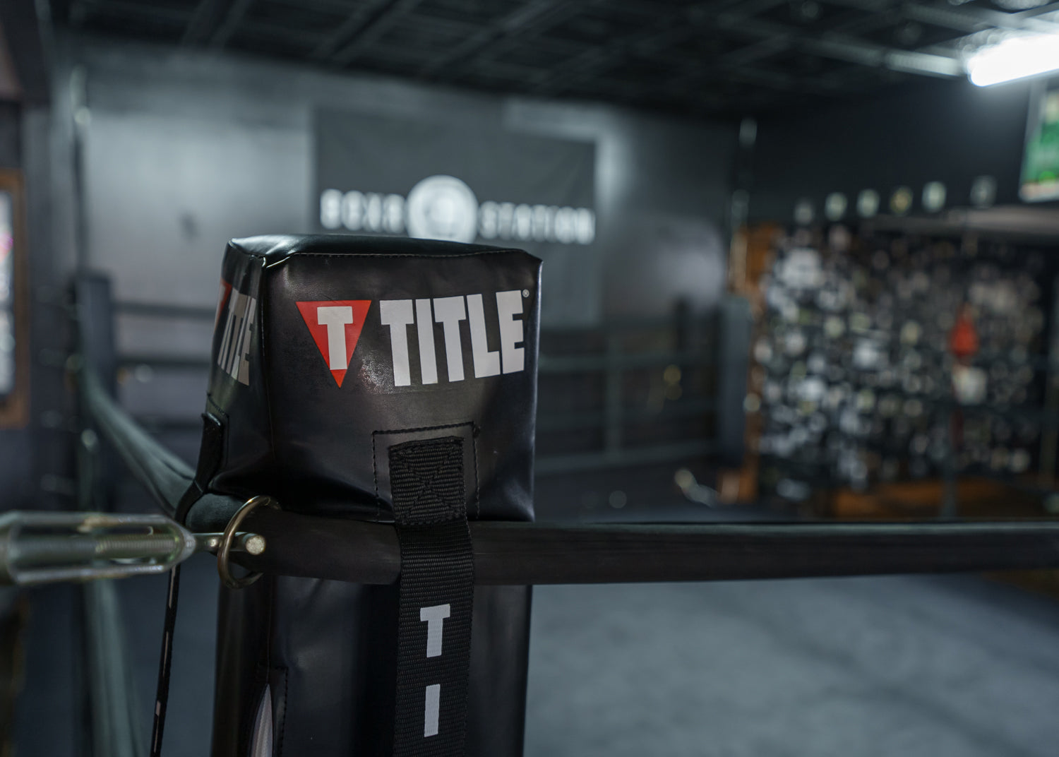 TITLE Boxing Pro Corner Cushion V3.0 - Premium Punching Bag Corner Protector for Gym & Home Training | Durable Single Boxing Equipment for MMA, Kickboxing & Fitness Workouts
