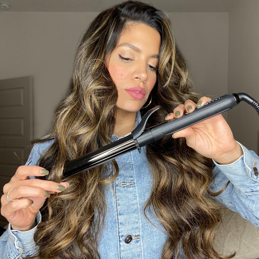 Professional Titanium Platform Curling Iron for Salon-Quality Waves - Perfect for Home Styling & Salon Use