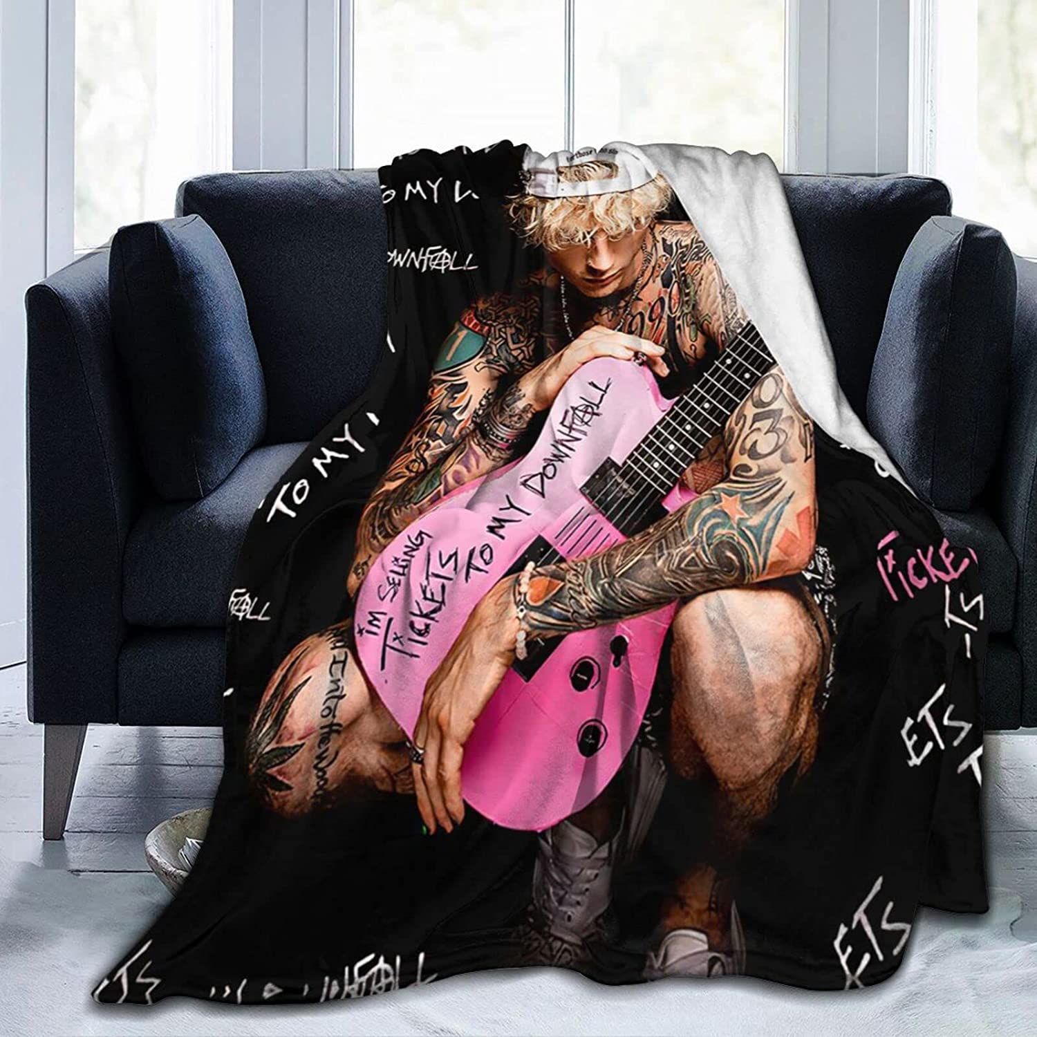 MGK Fuzzy Soft Blanket - Cozy Flannel Throw Blanket for Couch, Bed & Sofa - Lightweight & Breathable Travel Blanket - Perfect for Home, Office & Outdoor Use