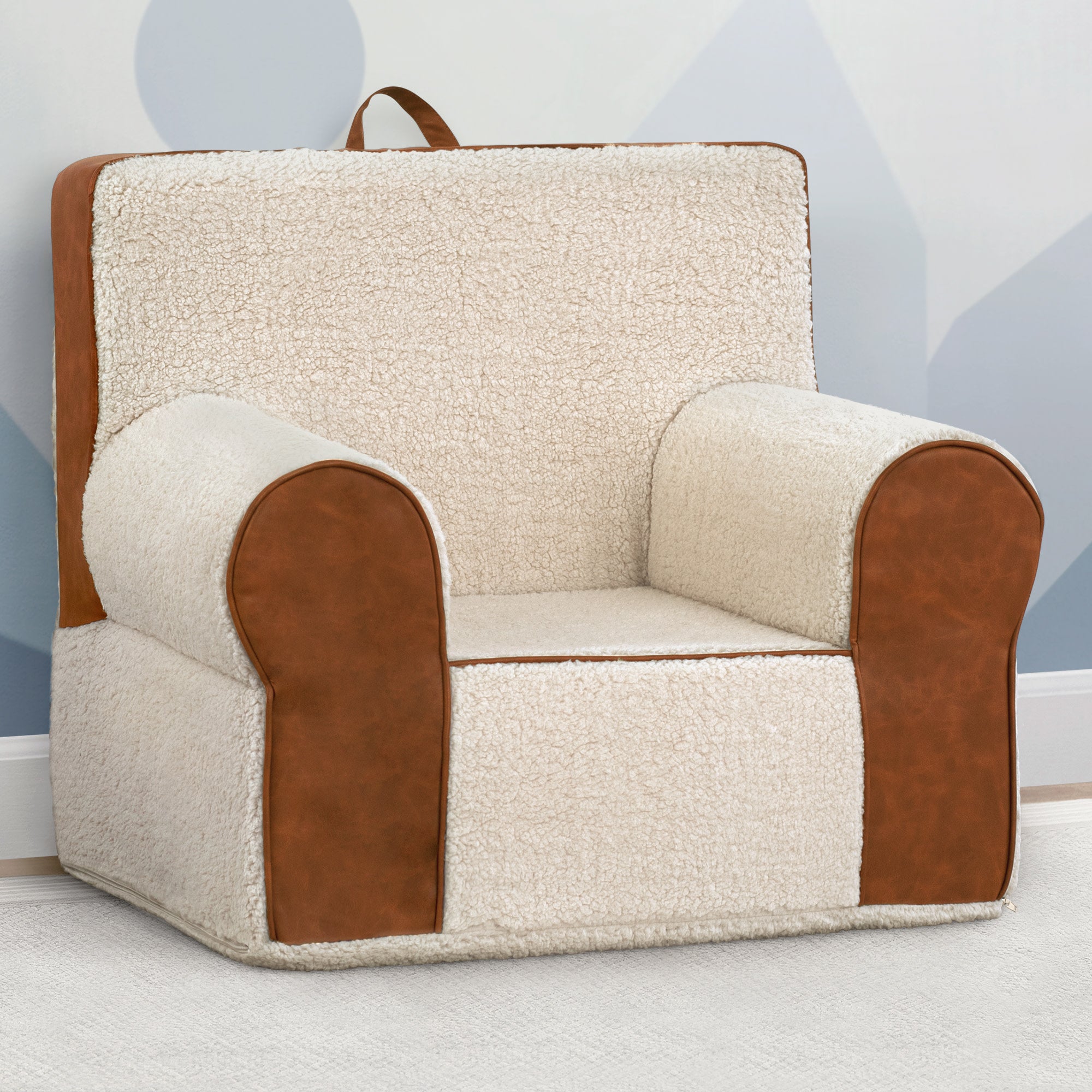 Cream Sherpa with Brown Leather (5047)
