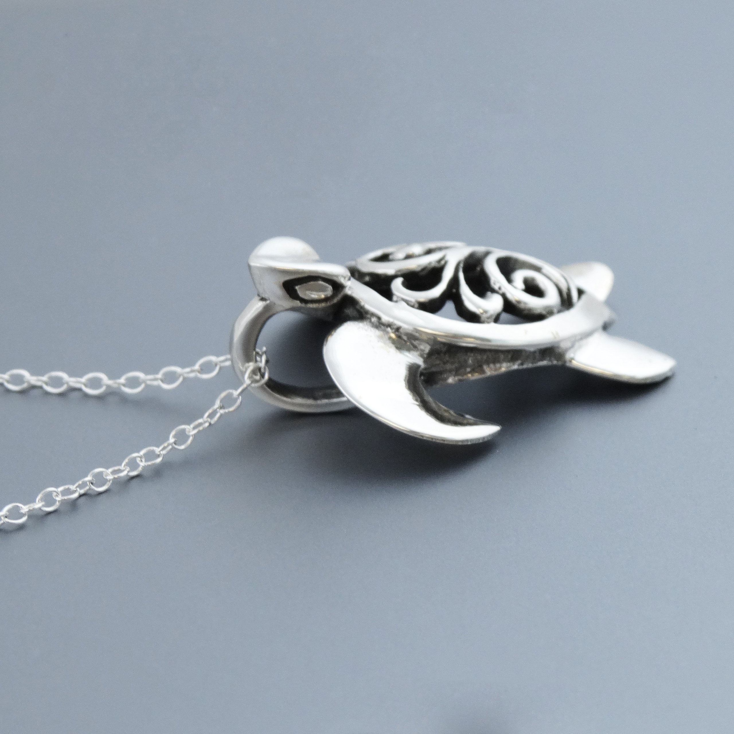 FashionJunkie4Life Dainty Cute Turtle Charm Necklace for Women - Sterling Silver Pendant Jewelry Gift for Her | Perfect for Casual Wear, Beach Outings & Everyday Accessories