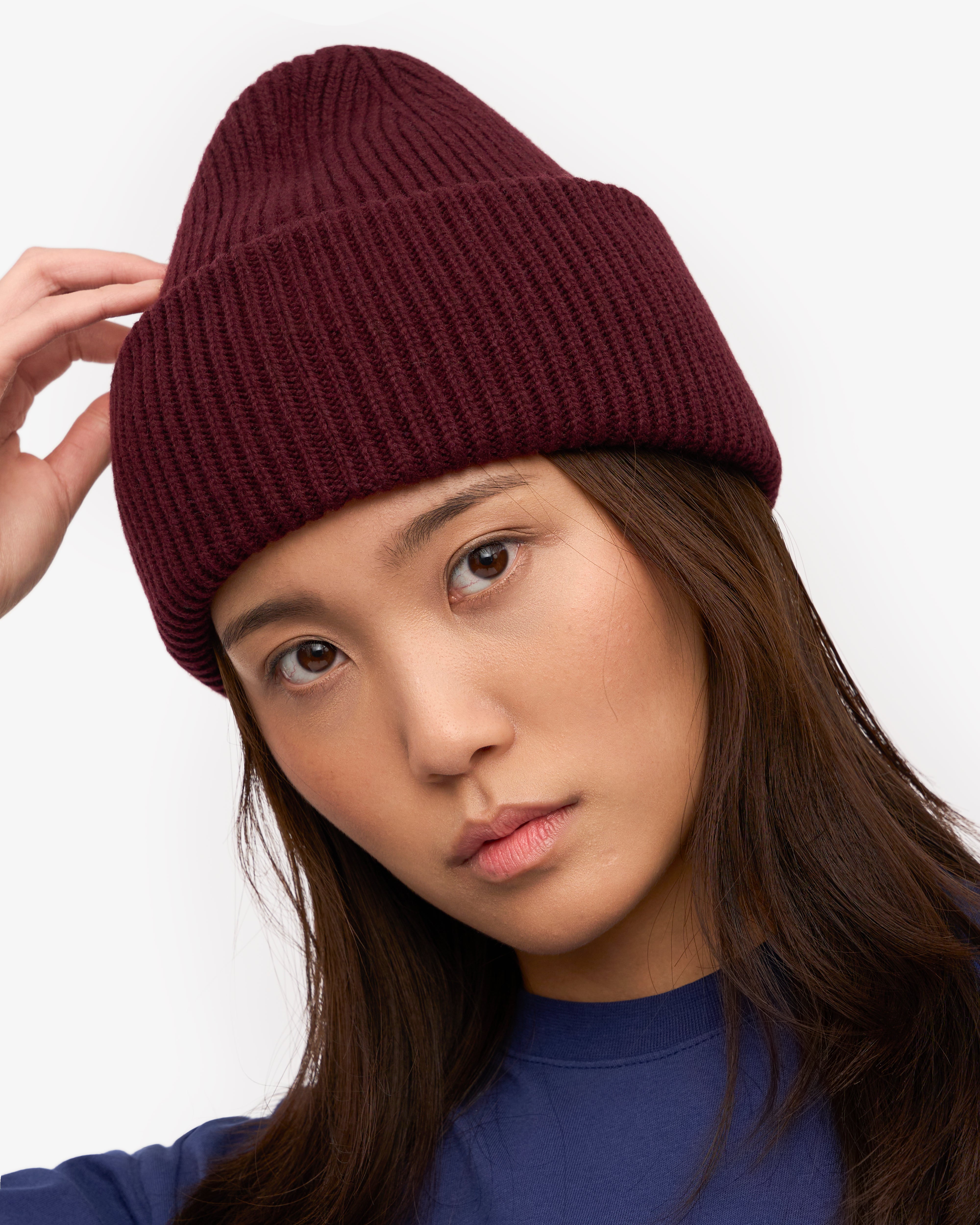 Premium Merino Wool Beanie Hat for Men & Women - Soft & Warm Oxblood Red Winter Hat for Skiing, Hiking & Outdoor Activities