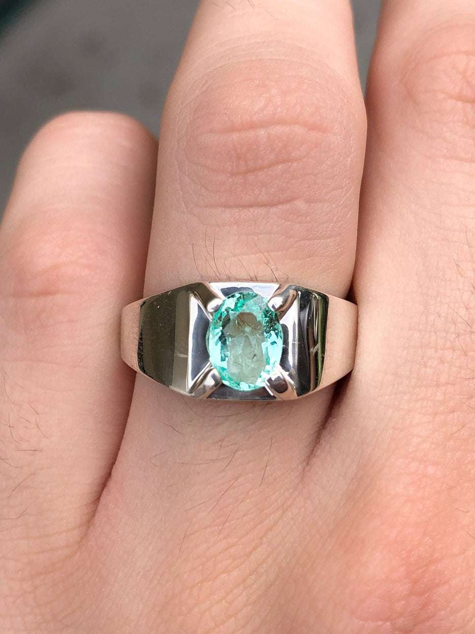 1 Carat Natural Oval Cut Emerald Men's Ring in 925 Sterling Silver - Perfect for Birthdays, Anniversaries & Astrological Gifts