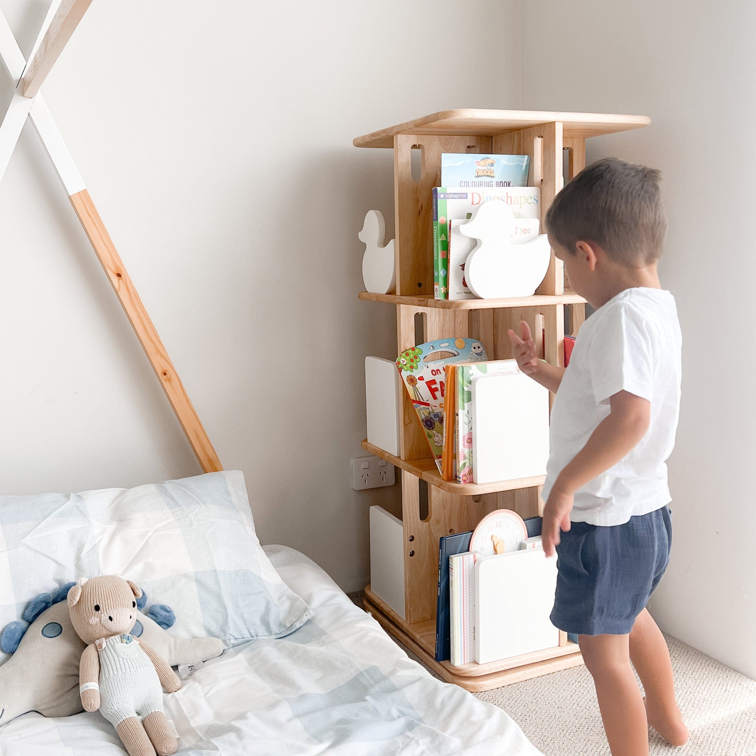 Montessori Rotating Bookcase for Kids - Wooden Bookshelf with 360° Rotation - Perfect for Classroom, Playroom & Nursery Organization