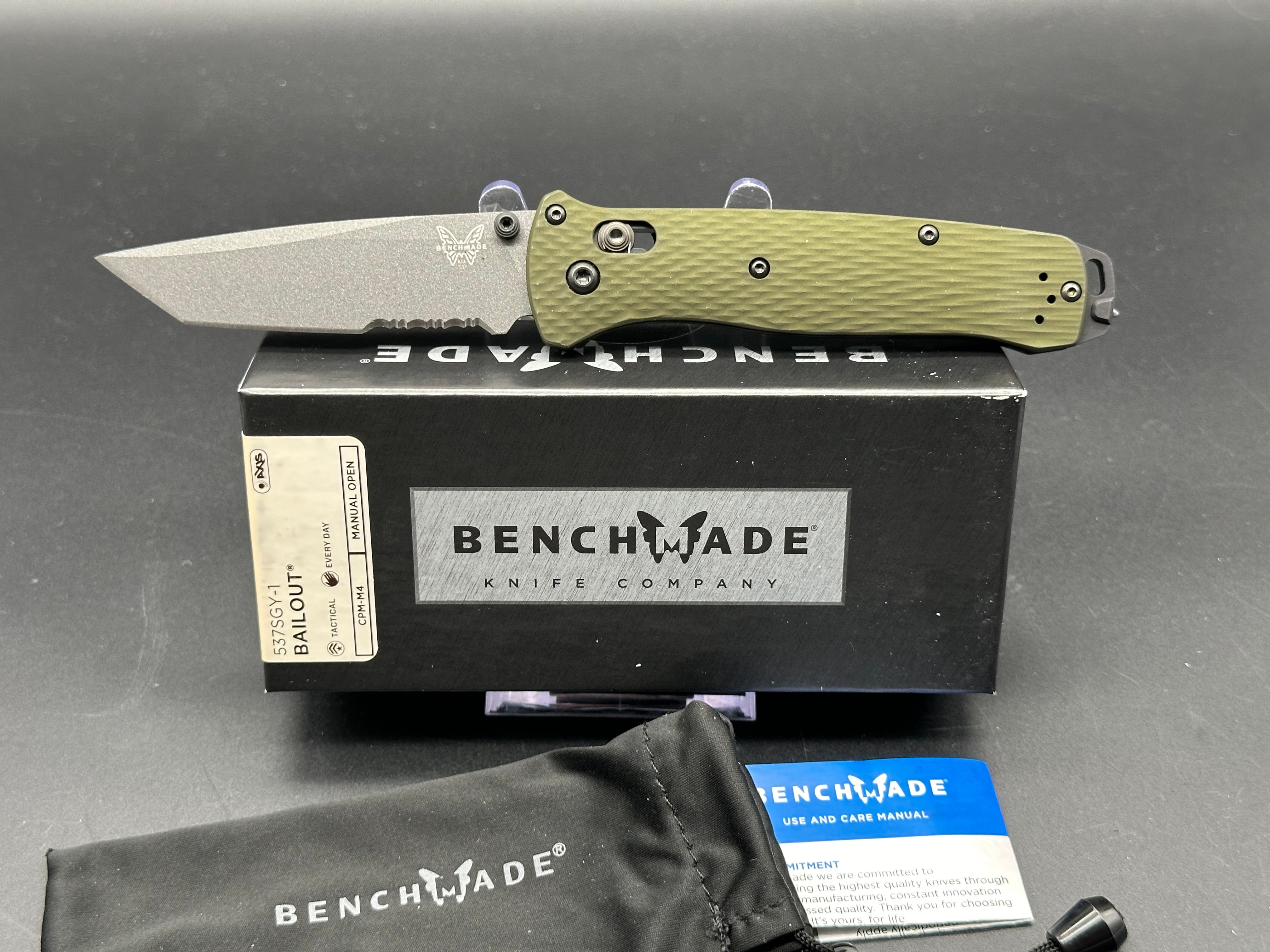 Benchmade Bailout AXIS Lock Folding Knife - 3.4