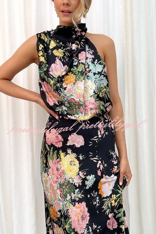 Floral Halter Neck Maxi Dress with Elastic Waist - Perfect for Wine Country Dates, Summer Weddings & Beach Vacations