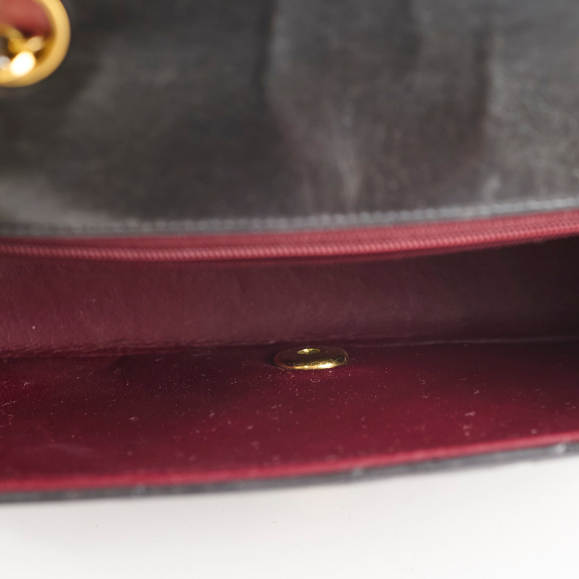 Chanel Small Diana Bag Black - Luxury Leather Crossbody Handbag for Women | Perfect for Evening Parties, Date Nights & Special Occasions