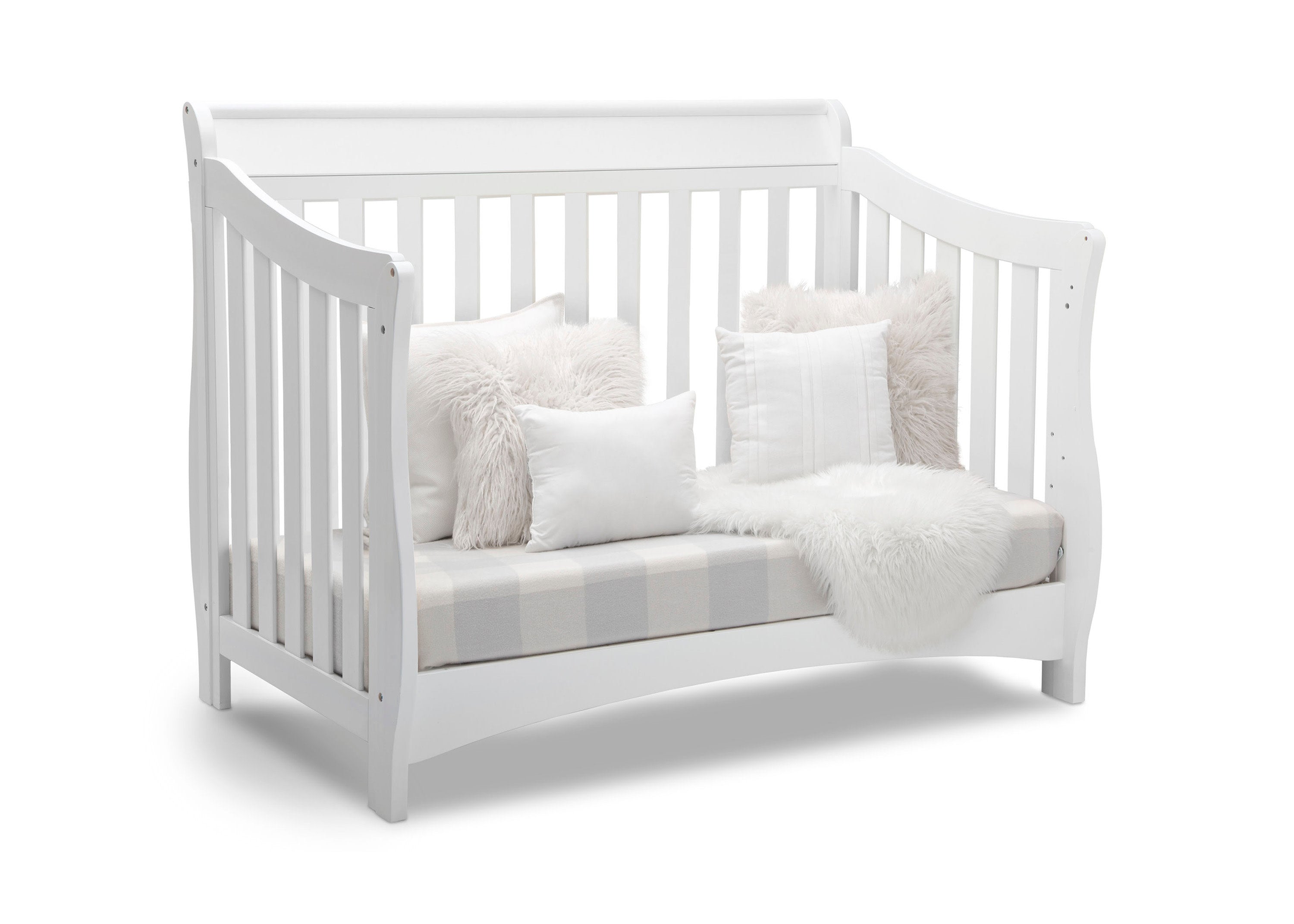 Bentley 'S' Series 4-in-1 Convertible Crib - Nursery Bed for Baby to Toddler - Perfect for Bedroom, Daycare & Guest Room