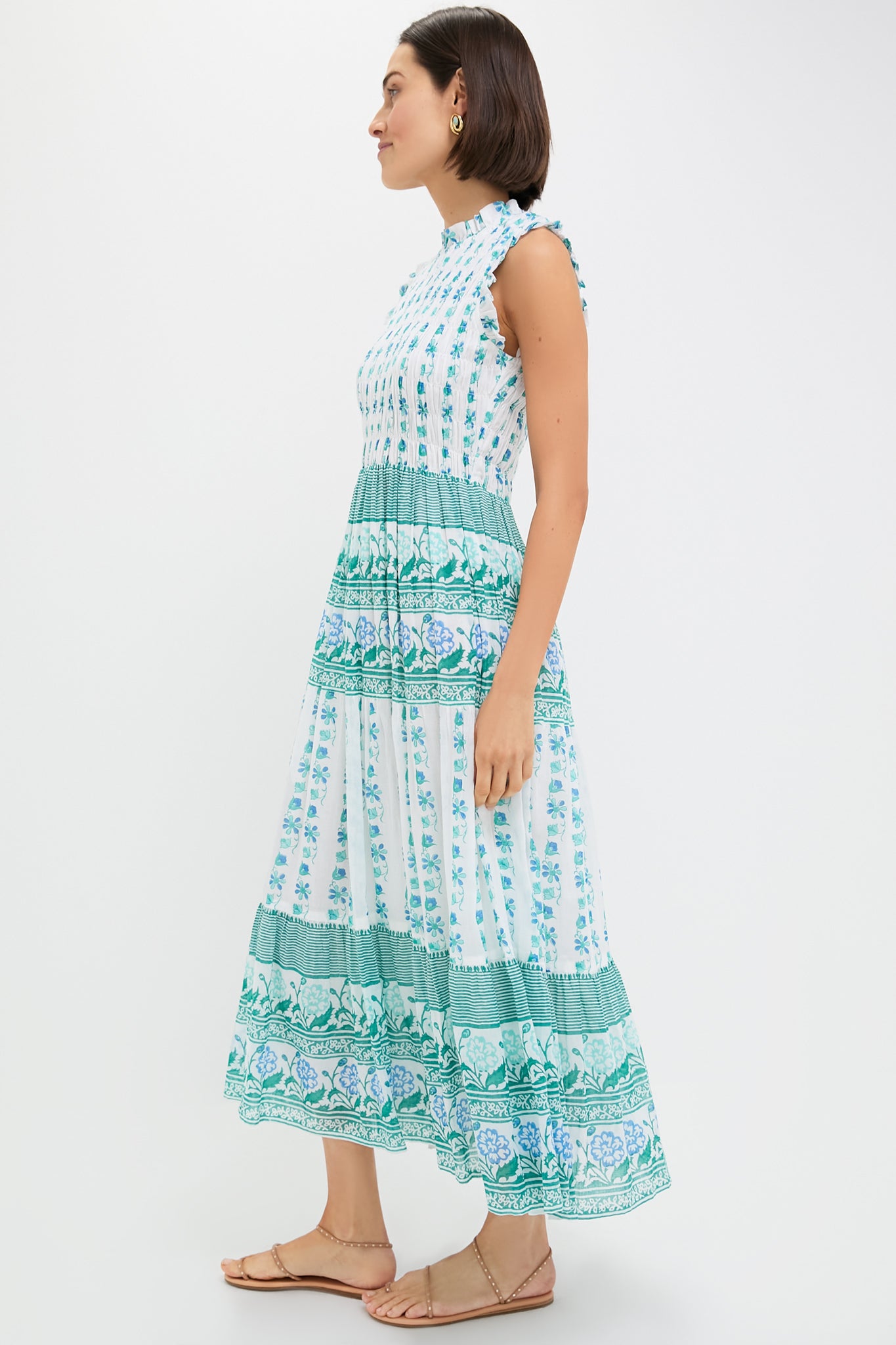Boreggo Green Sleeveless Smocked Maxi Dress for Women - Summer Beach Boho Flowy Long Dress with Elastic Waist, Perfect for Vacations, Weddings & Outdoor Parties