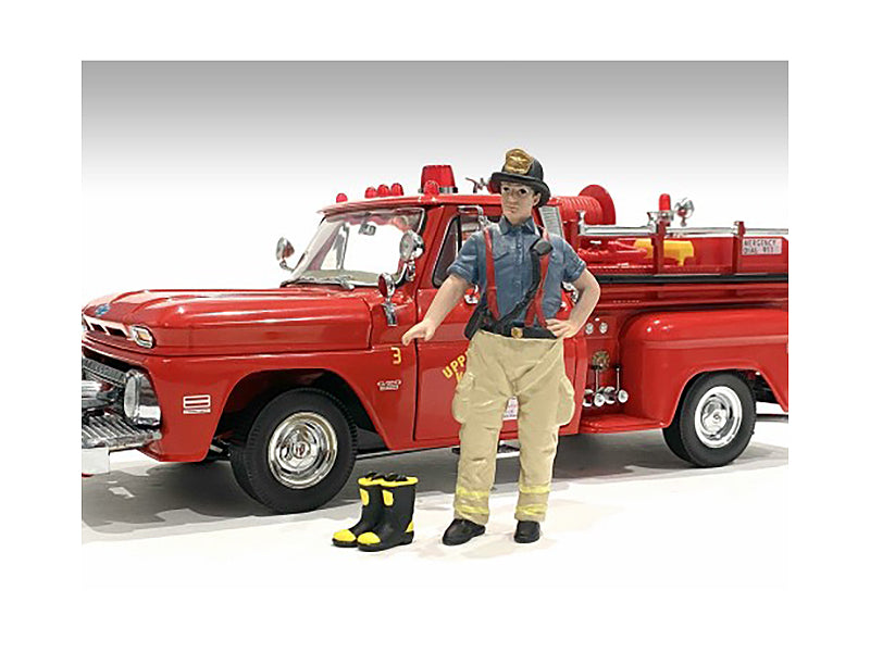 1/18 Scale Firefighter Figure with Boots Accessory - Realistic American Diorama Model for Action Figure Collectors - Perfect for Diorama Displays & Military Scenes