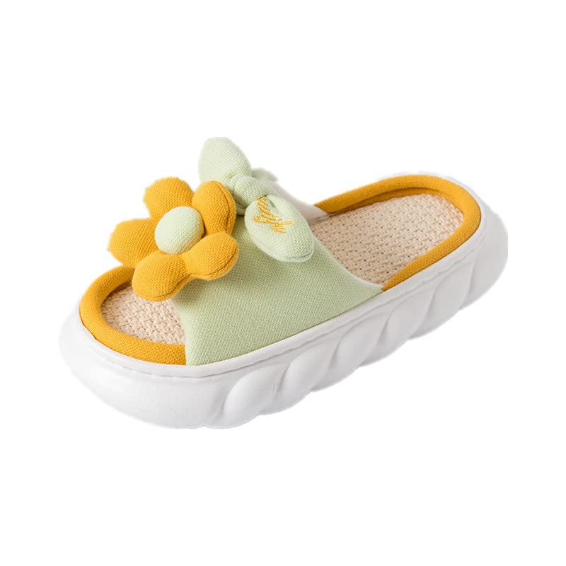 Women's Linen Slippers with Cartoon Flower Design - Soft Comfortable House Shoes for All Seasons - Perfect for Indoor Relaxation & Cozy Home Wear