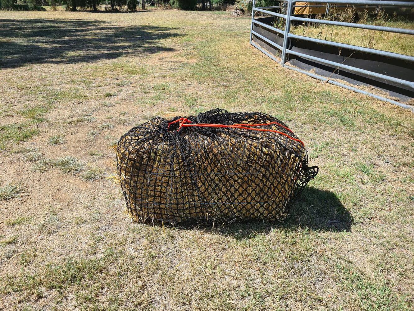 Large Knotless Slow Feed Hay Net 3/4