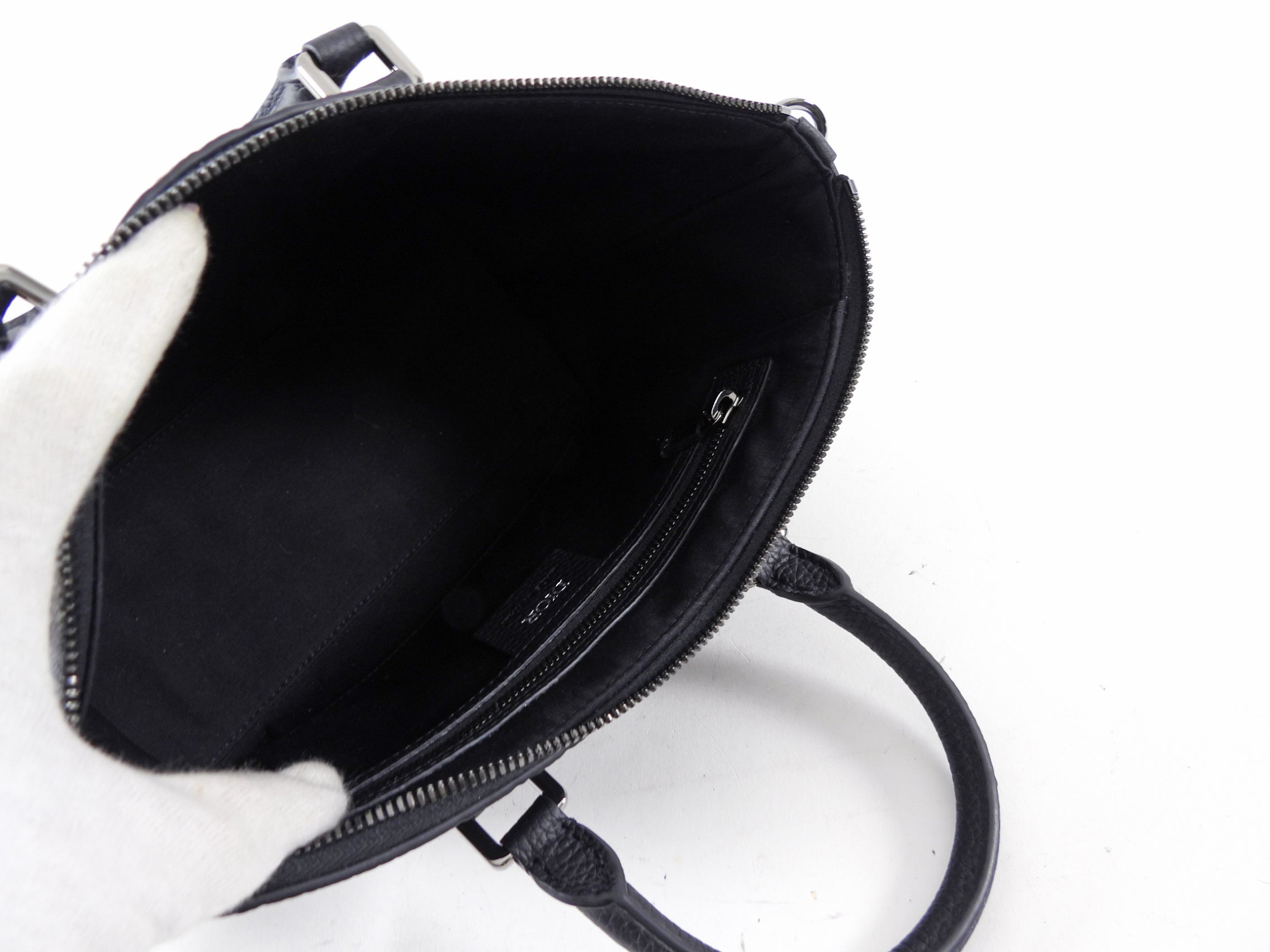 Christian Dior Black Gravity Leather Weekender 25 Bag - Luxury Travel Bag for Women, Perfect for Weekend Getaways & Business Trips