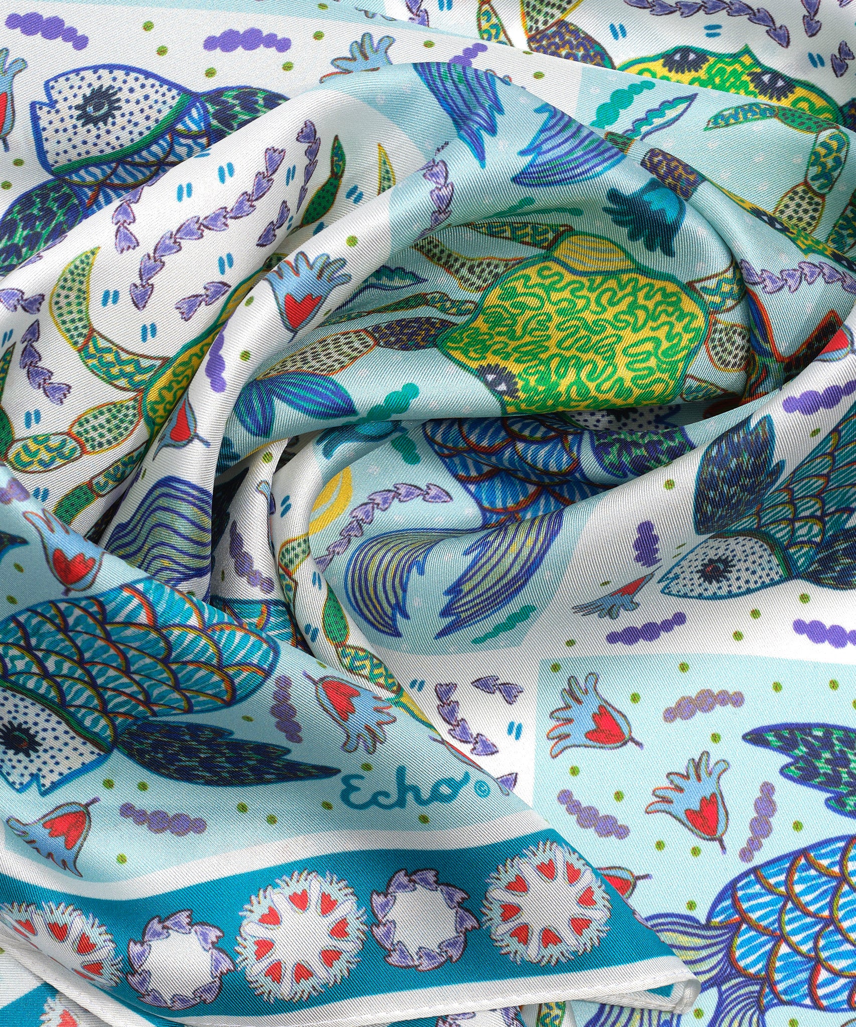 Stylish Crab Print Silk Bandana for Women & Men - Fashionable Head Scarf, Hair Accessory, Neck Wrap - Perfect for Outdoor Activities, Beach, Travel & Casual Wear