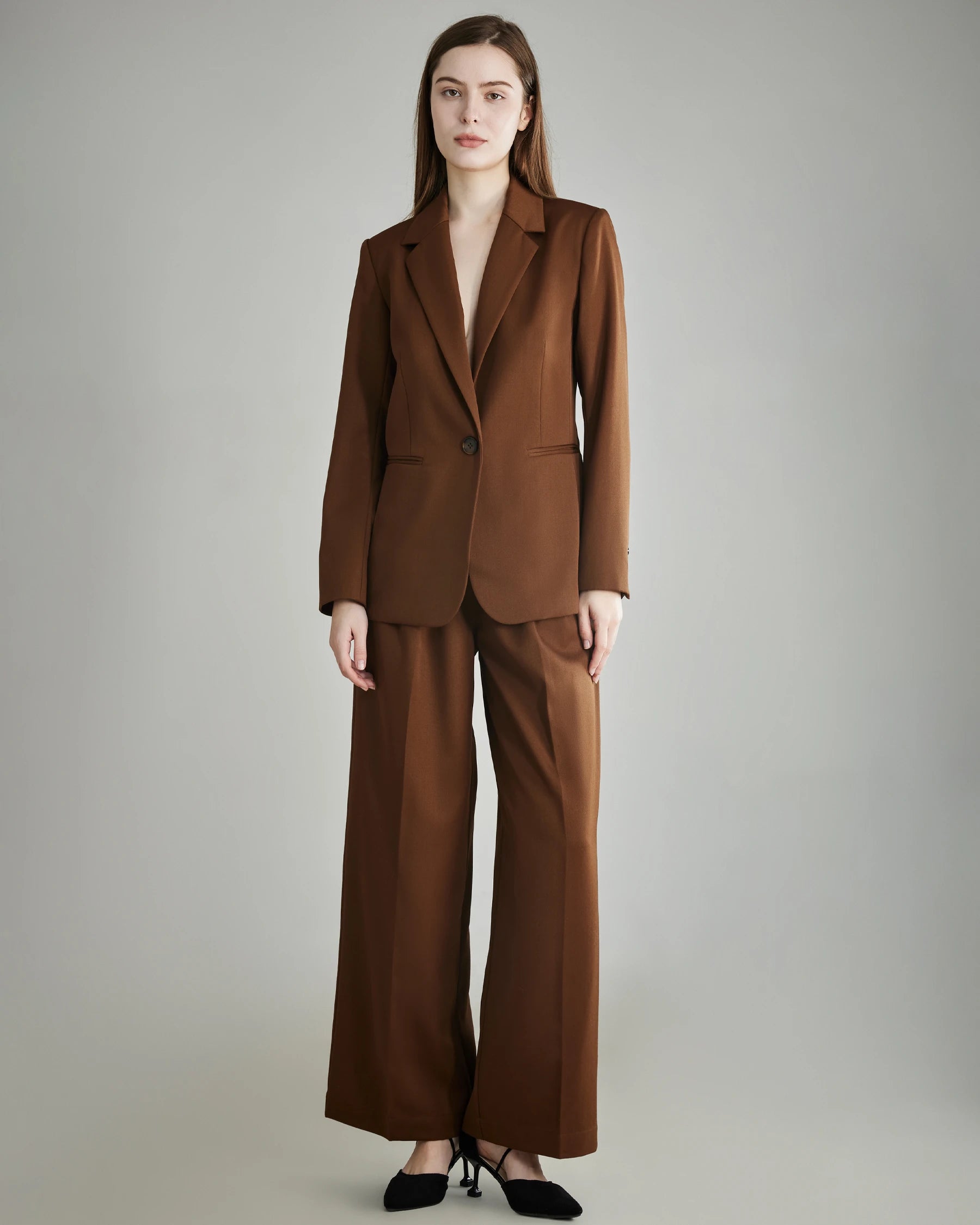 Women's Wool Peak Lapel Blazer - Elegant Business Jacket for Office, Formal Events & Professional Wear | Winter Work Attire & Special Occasion Outfit