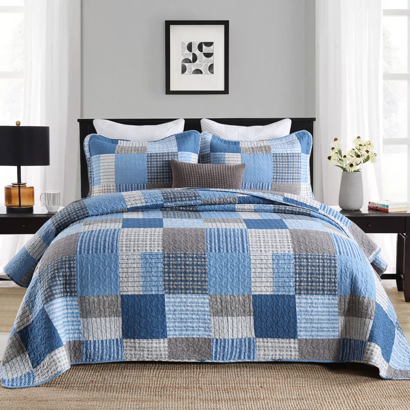 Y-PLWOMEN 100% Cotton King Size Quilt Set - Blue Grey Navy Patchwork Plaid Bedspread | 3-Piece Lightweight Summer Bedding for King Beds | Perfect for Guest Rooms, Master Bedrooms & Cozy Home Decor