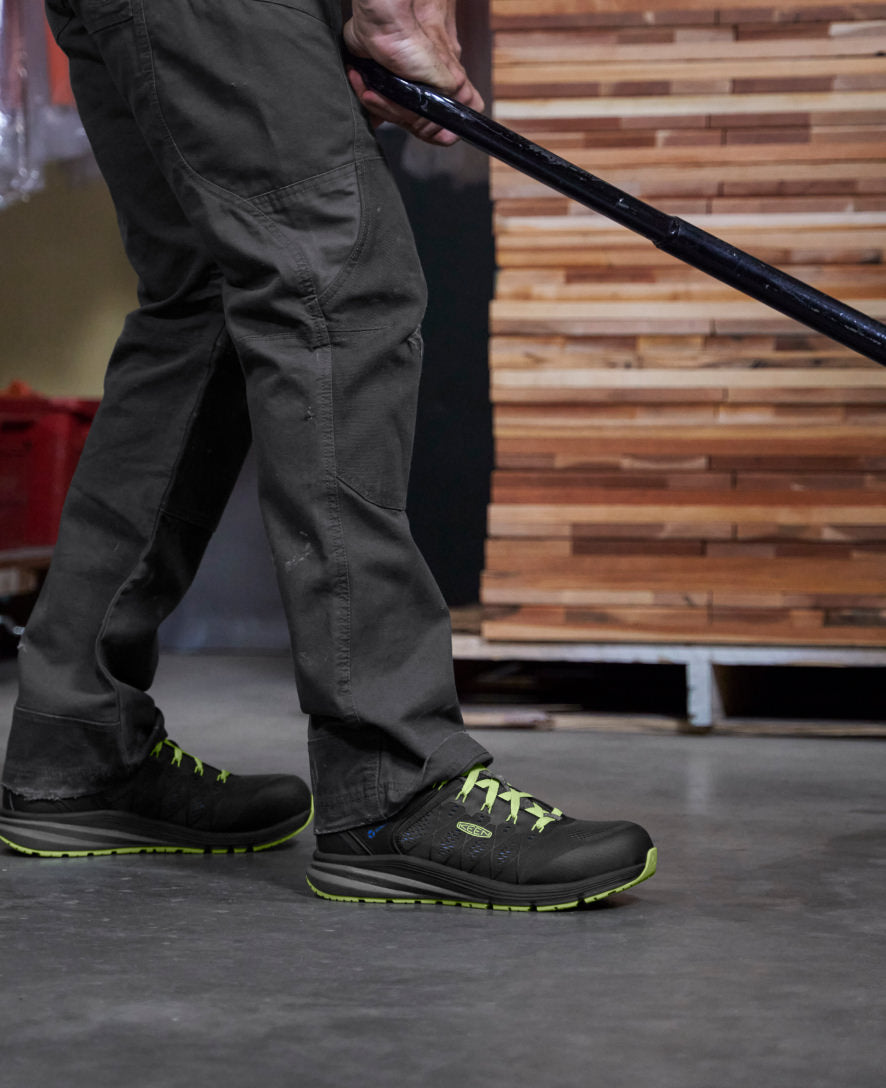 Men's Vista Energy Carbon Toe Work Boots - Magnetic Safety & Green Glow for Night Visibility | Ideal for Construction, Warehouse & Outdoor Work