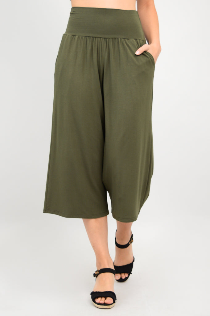 Gaylene Capri Pants for Women - Khaki Bamboo Stretch Comfort Fit - Perfect for Casual Wear, Travel & Summer Outfits