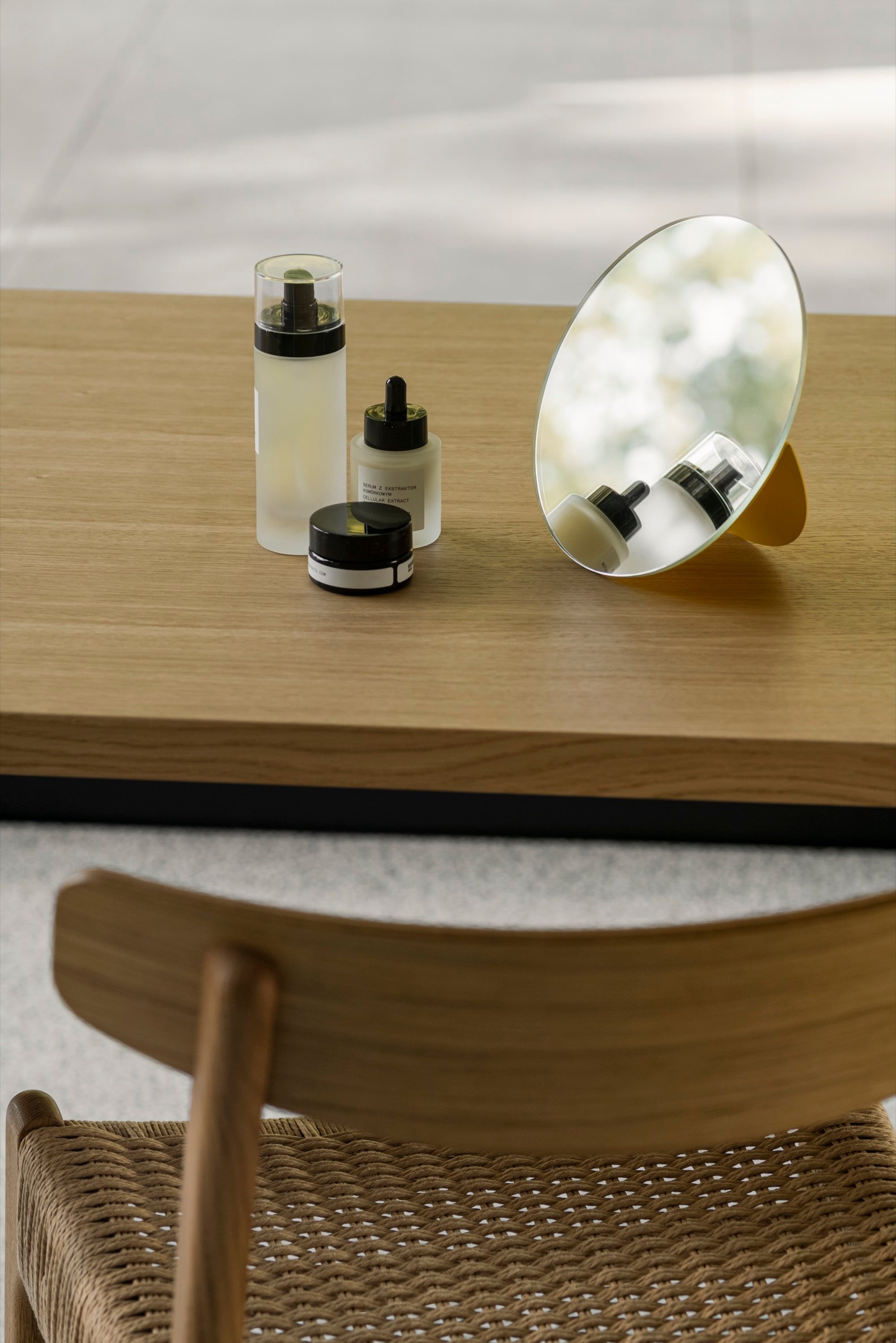 Tako Table Mirror - Stylish Vanity Mirror for Makeup & Dressing Table - Perfect for Bedroom, Bathroom, and Salon Use
