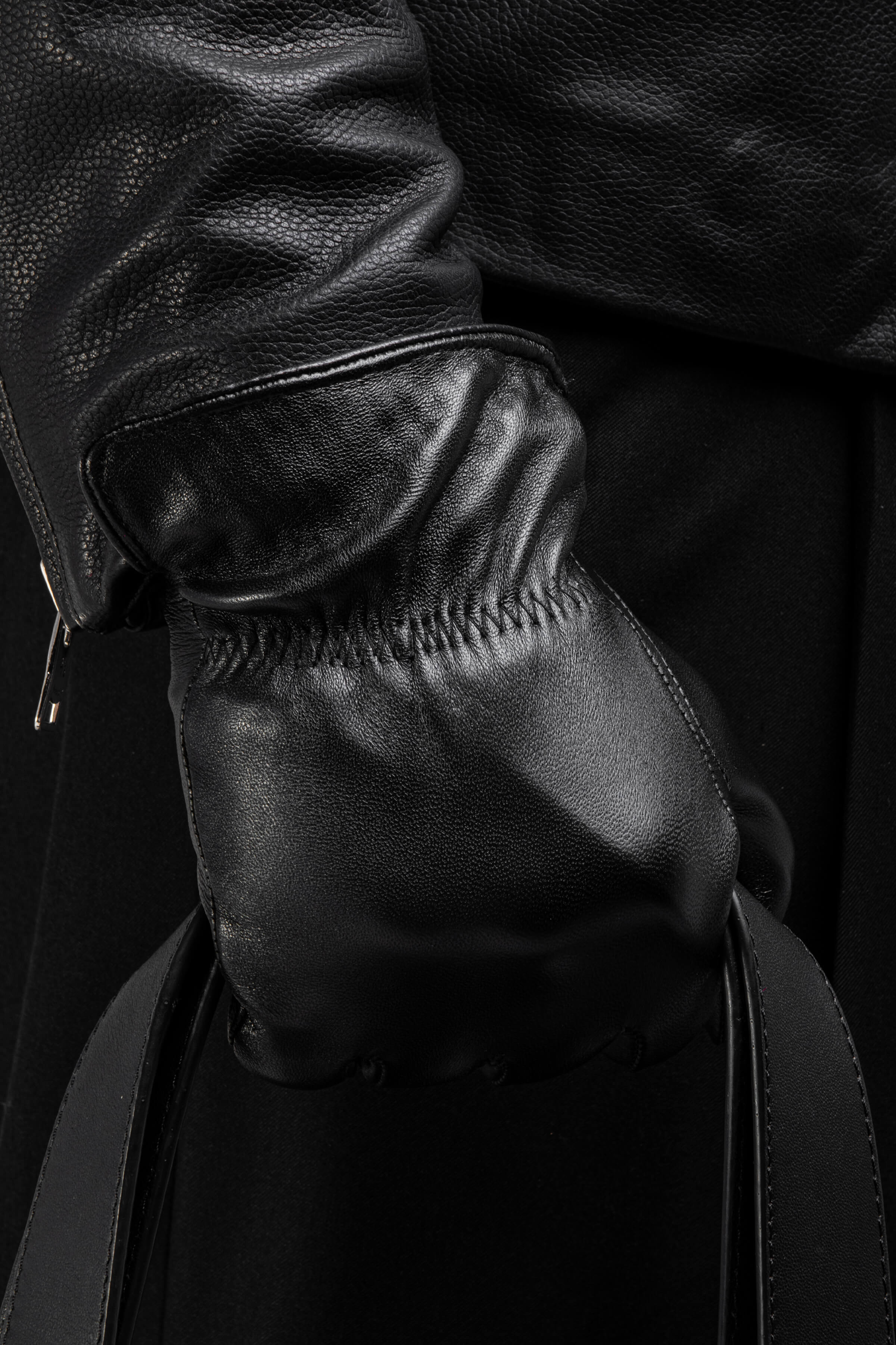 Premium BODA Genuine Leather Gloves for Men - Durable & Stylish Winter Driving, Motorcycle Riding & Outdoor Activities