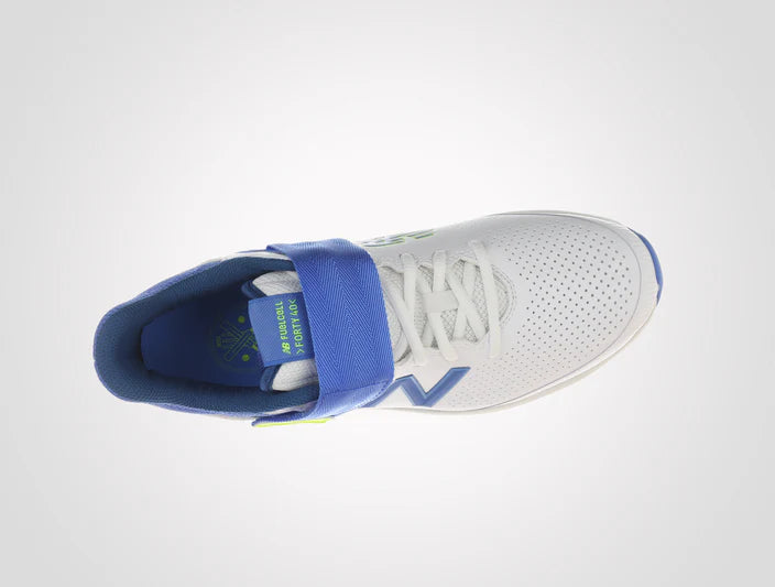 New Balance CK4040 W5 Metal Spike Cricket Shoes - Lightweight Performance Footwear for Cricket Players | Perfect for Matches & Training Sessions
