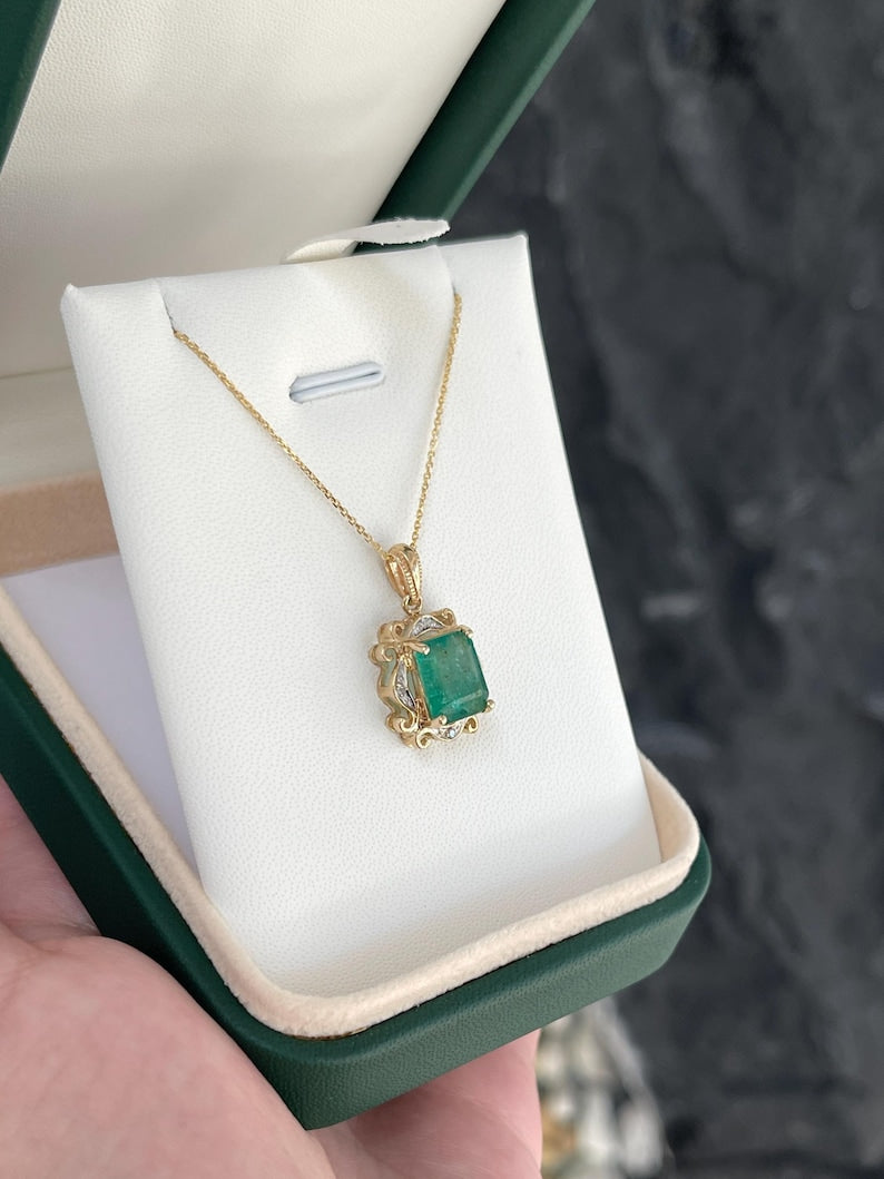 3.06tcw 14K Gold Natural Emerald Cut Emerald & Diamond Accent Vintage Pendant Necklace - Elegant Jewelry Gift for Women, Perfect for Weddings, Anniversaries & Special Occasions