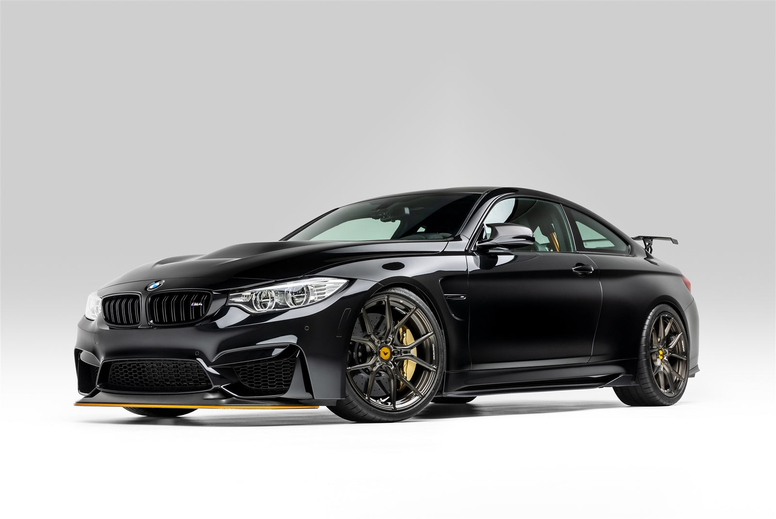BMW M4 GTS 20 VPX 101 Liquid Smoke - High Performance Car Air Freshener for Luxury Vehicles | Perfect for BMW Enthusiasts & Car Detailing