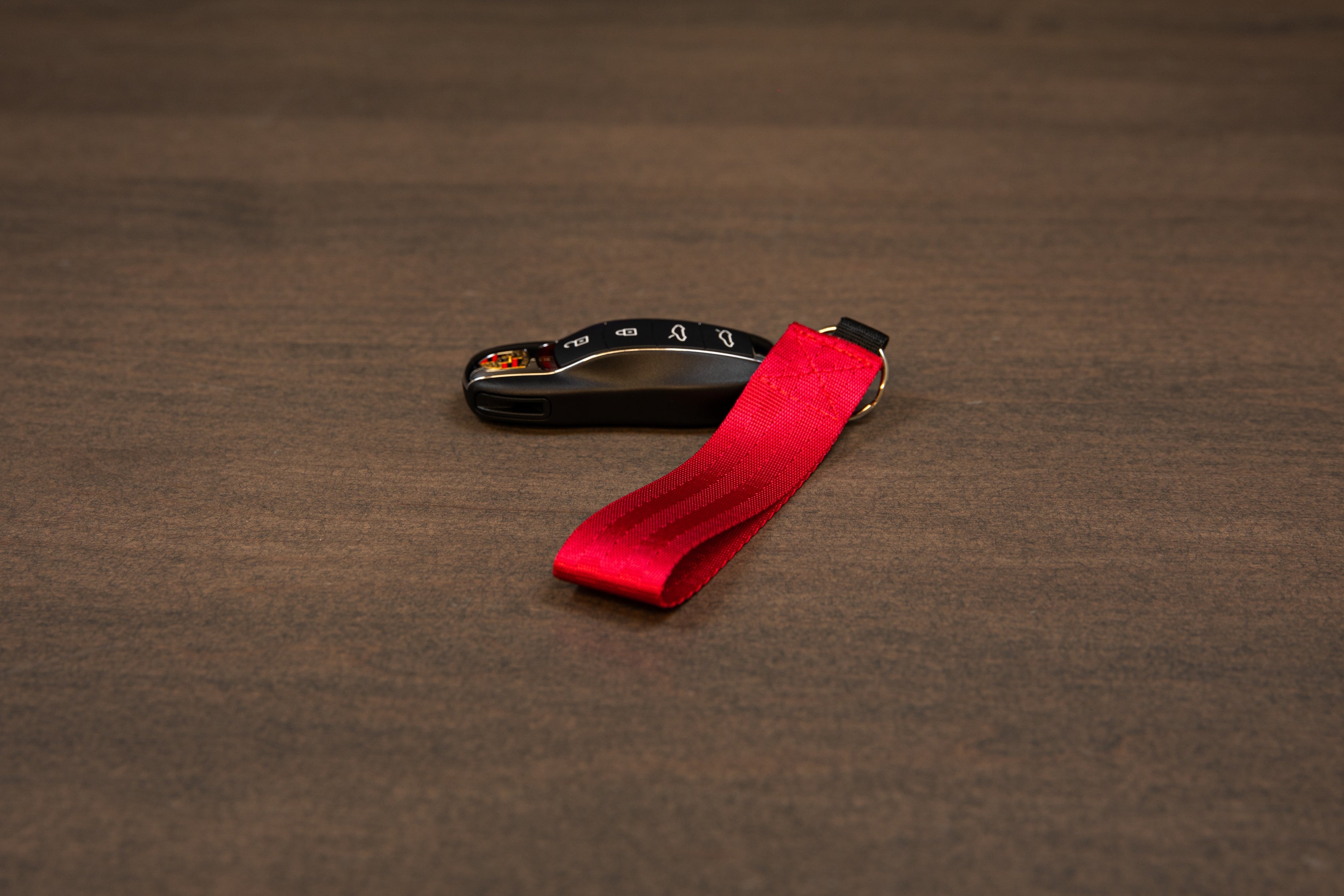 Emira Door Pull Key Chain - Durable Car Key Holder for Easy Access - Perfect for Home, Office, and Travel Use