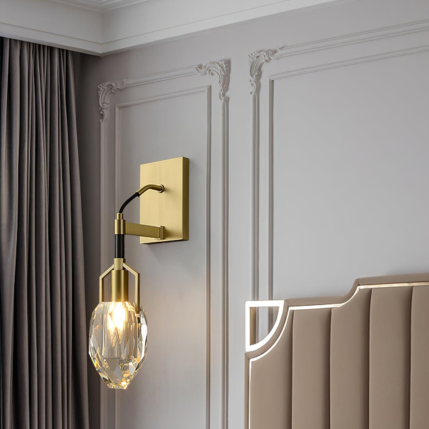 Lavilla Modern Wall Lamp - Sleek LED Sconce Light for Bedroom, Living Room & Hallway - Energy Efficient Indoor Lighting Fixture - Perfect for Home Decor & Ambient Lighting