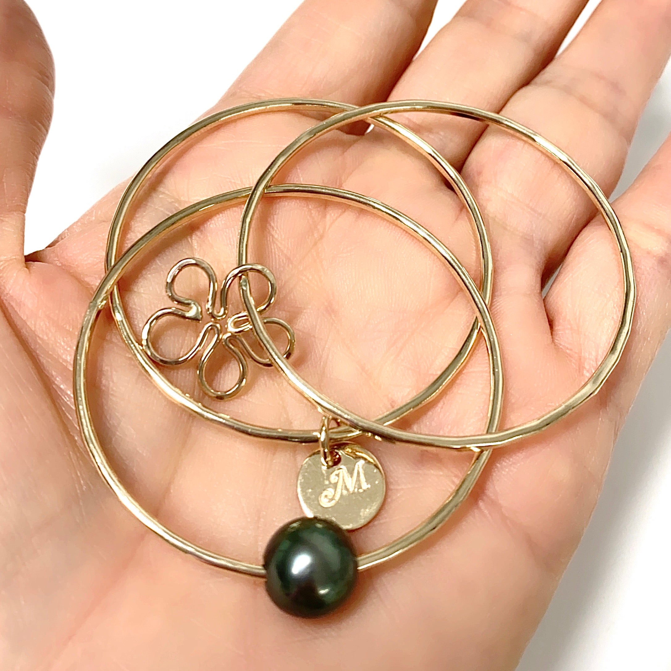 PUA Bangles Set - Baby Plumeria & Tahitian Pearl Bracelet (B419) | Elegant Handmade Jewelry for Women, Perfect for Weddings, Parties & Special Occasions
