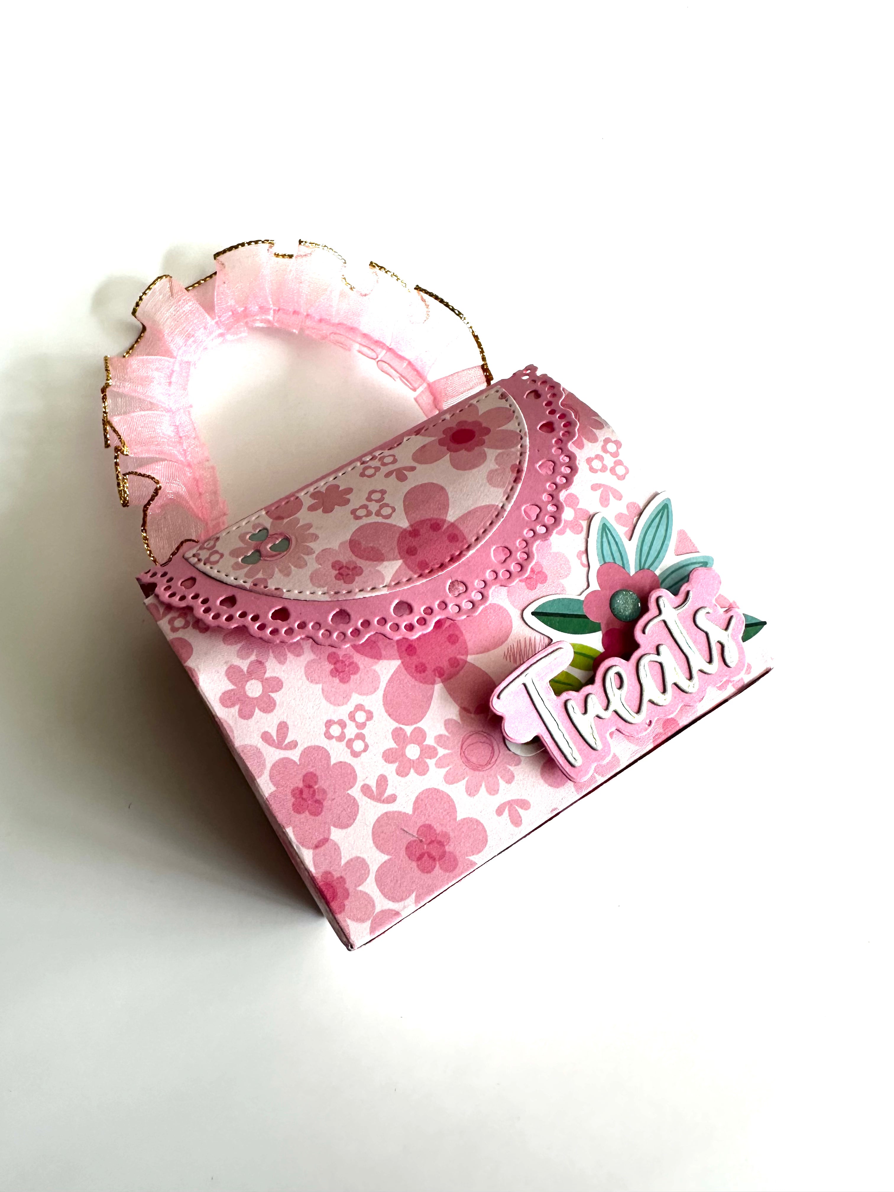 Elegant Doily Handbag for Women - Vintage Crochet Clutch Purse - Perfect for Weddings, Parties & Special Occasions