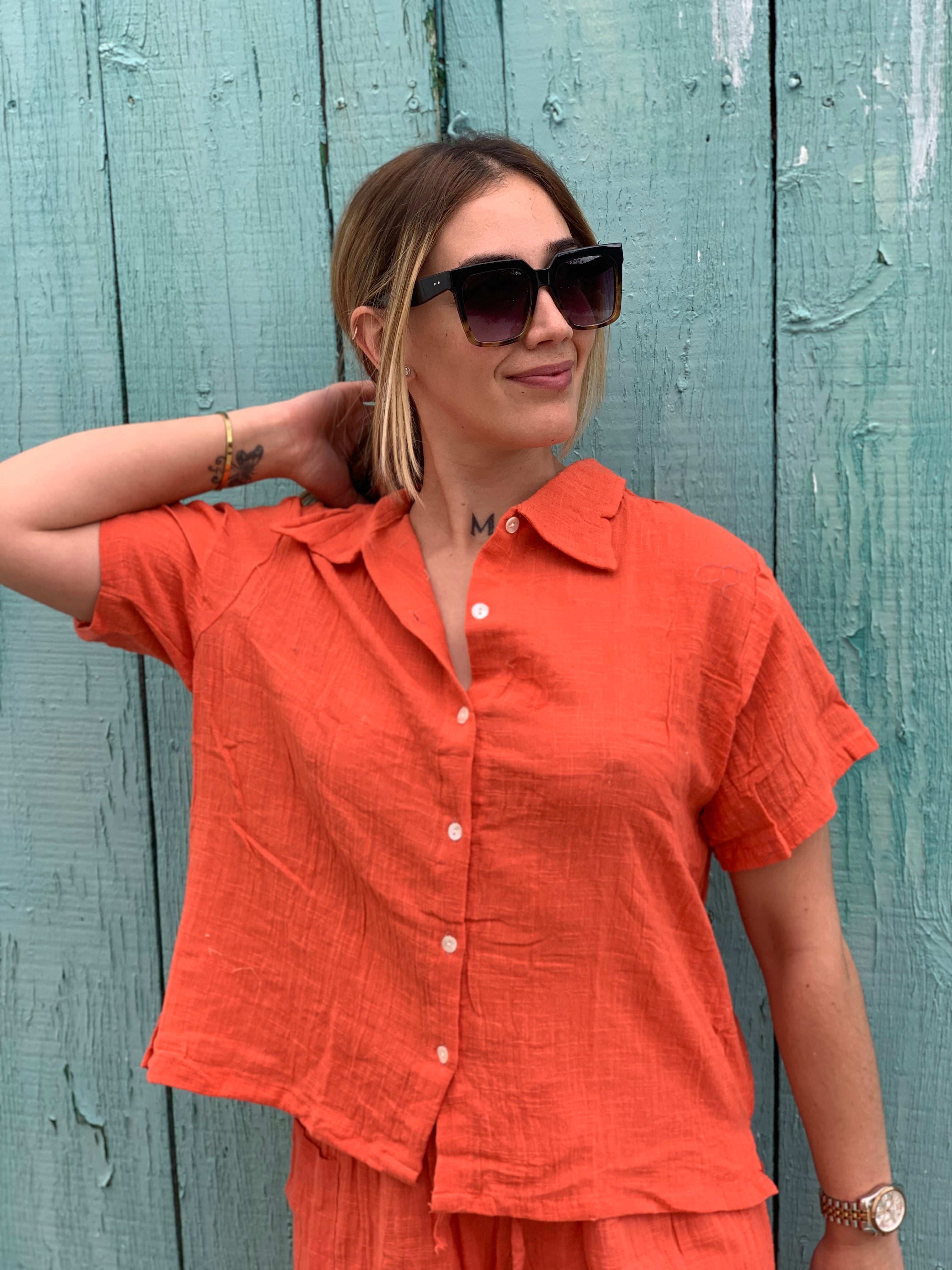 Stylish Linen Women's Shirt in Strawberry Red - Perfect for Summer Outfits & Casual Wear