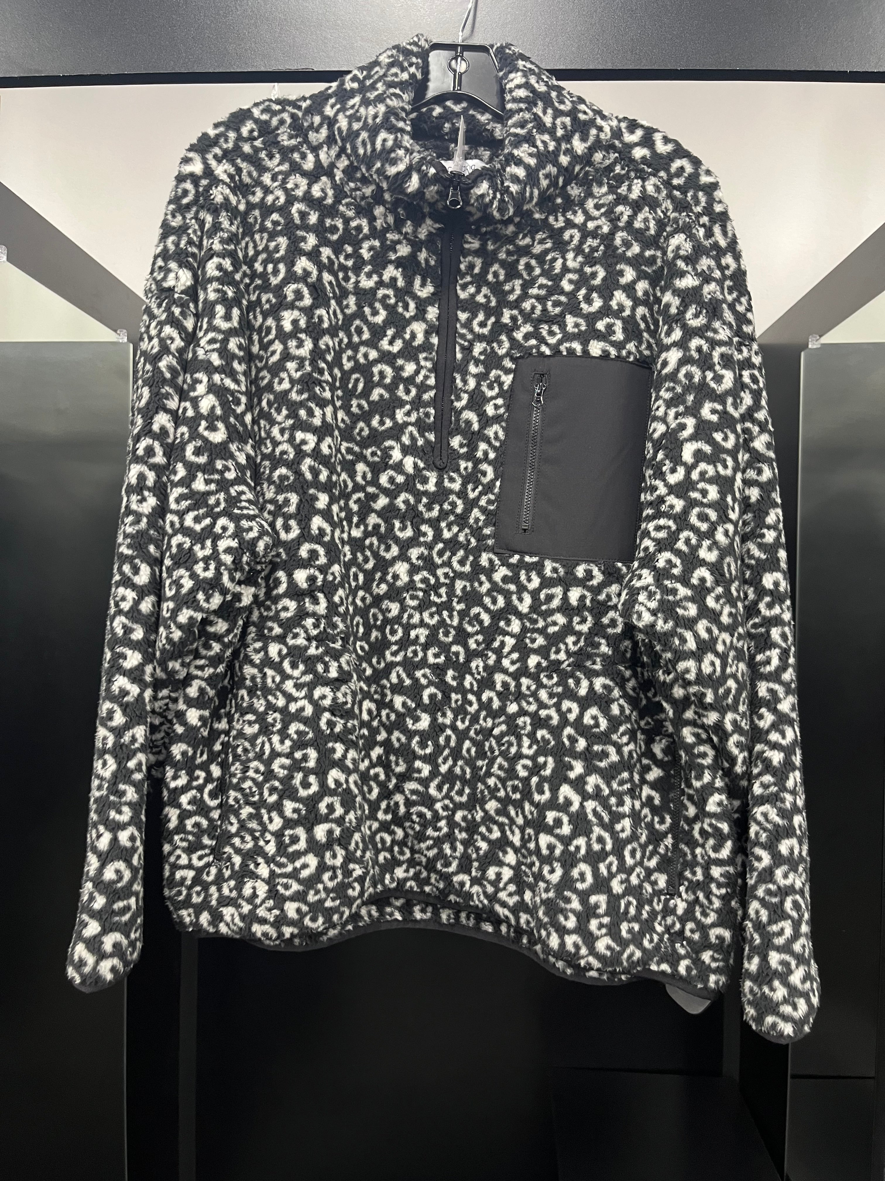Stylish Animal Print Jacket - Faux Fur & Sherpa Lining by Crown And Ivy - Size L - Perfect for Winter Fashion & Outdoor Adventures