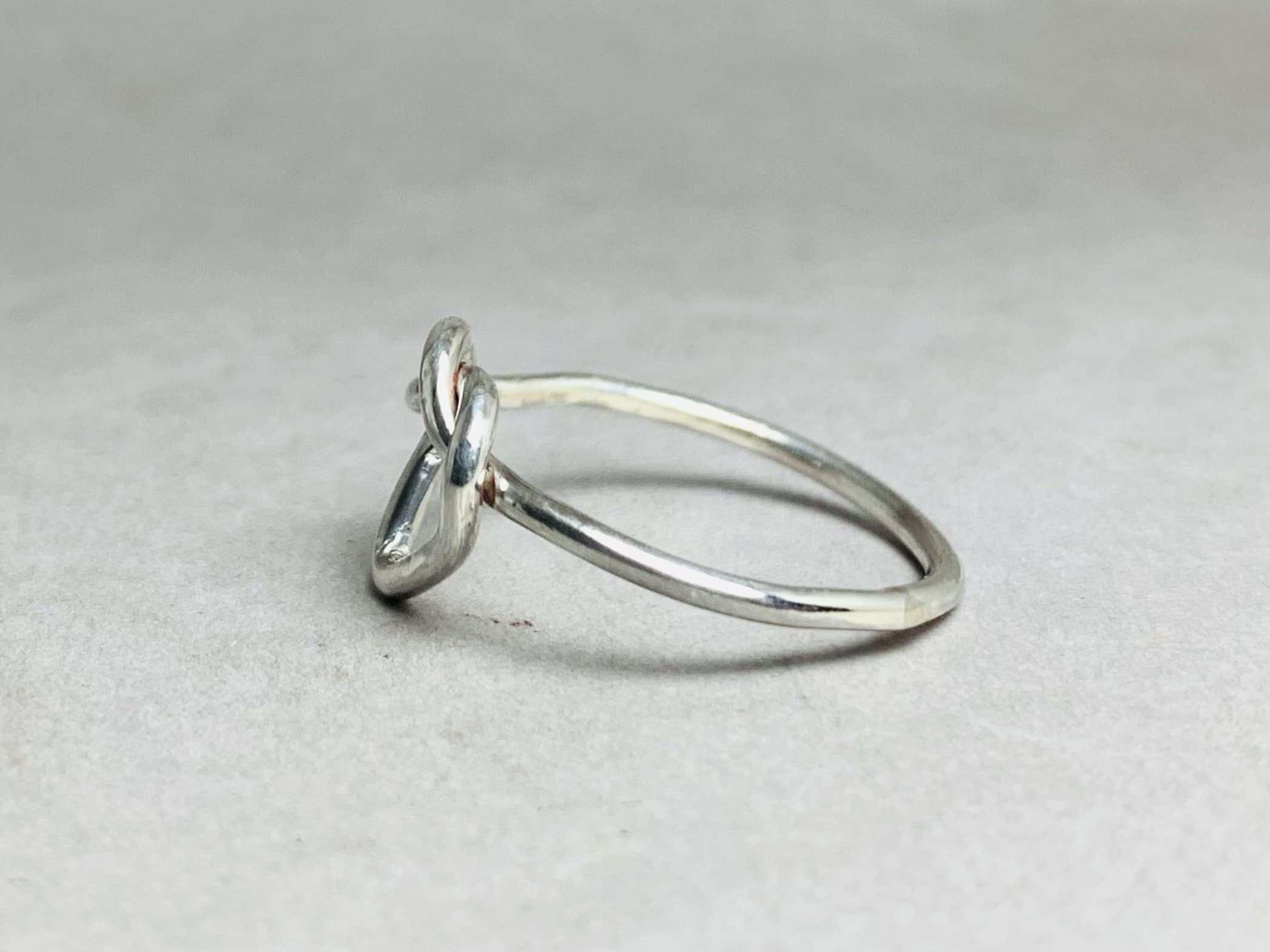 925 Sterling Silver Heart Knot Ring - Minimalist Dainty Infinity Promise Ring for Women, Size 5.5 | Perfect for Everyday Wear, Anniversary Gifts & Romantic Occasions