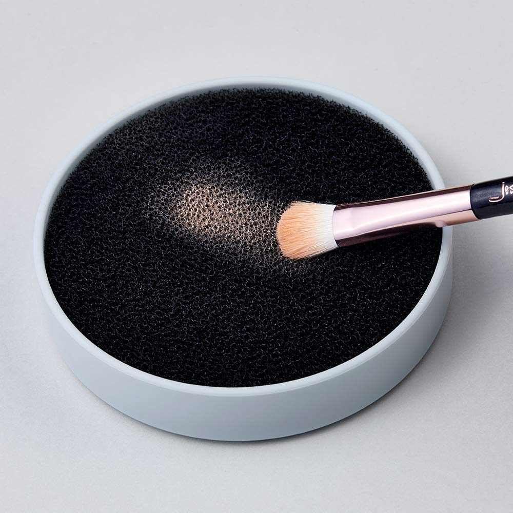 Jessup 2-in-1 Silicone Makeup Brush Cleaner Mat with Color Removal Sponge - Whisper White (A003) | Professional Cosmetic Tool for Easy Brush Cleaning at Home or Salon