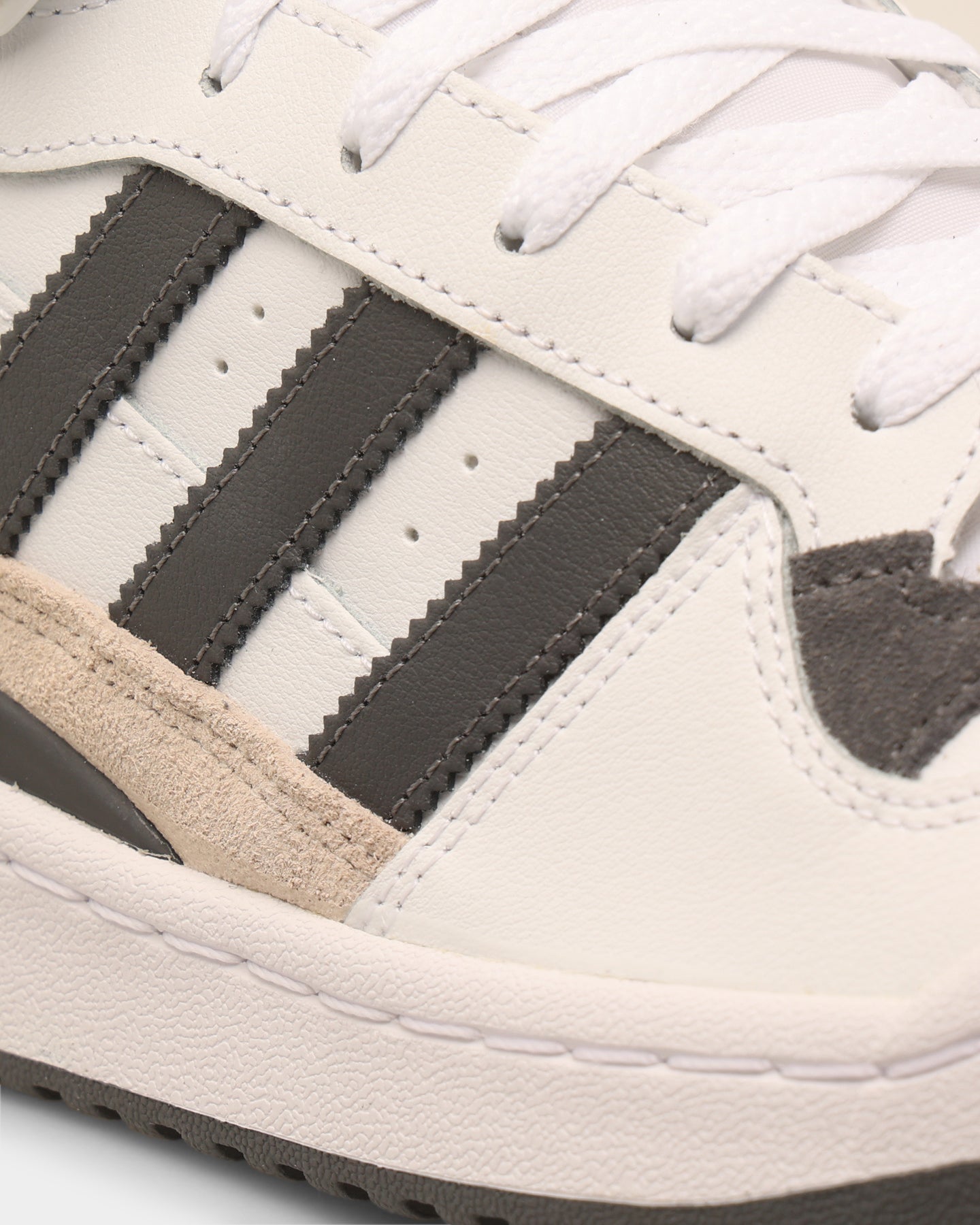 Adidas Forum Mid Sneakers for Men & Women - White/Grey Basketball Shoes for Casual Wear & Street Style