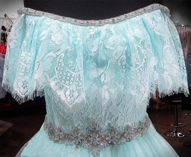 Boho Style Ruffle Lace Sleeves Tulle Prom Ball Gown Dresses Off The Shoulder - Elegant Formal Evening Gown for Prom, Wedding, Quinceañera & Special Occasions