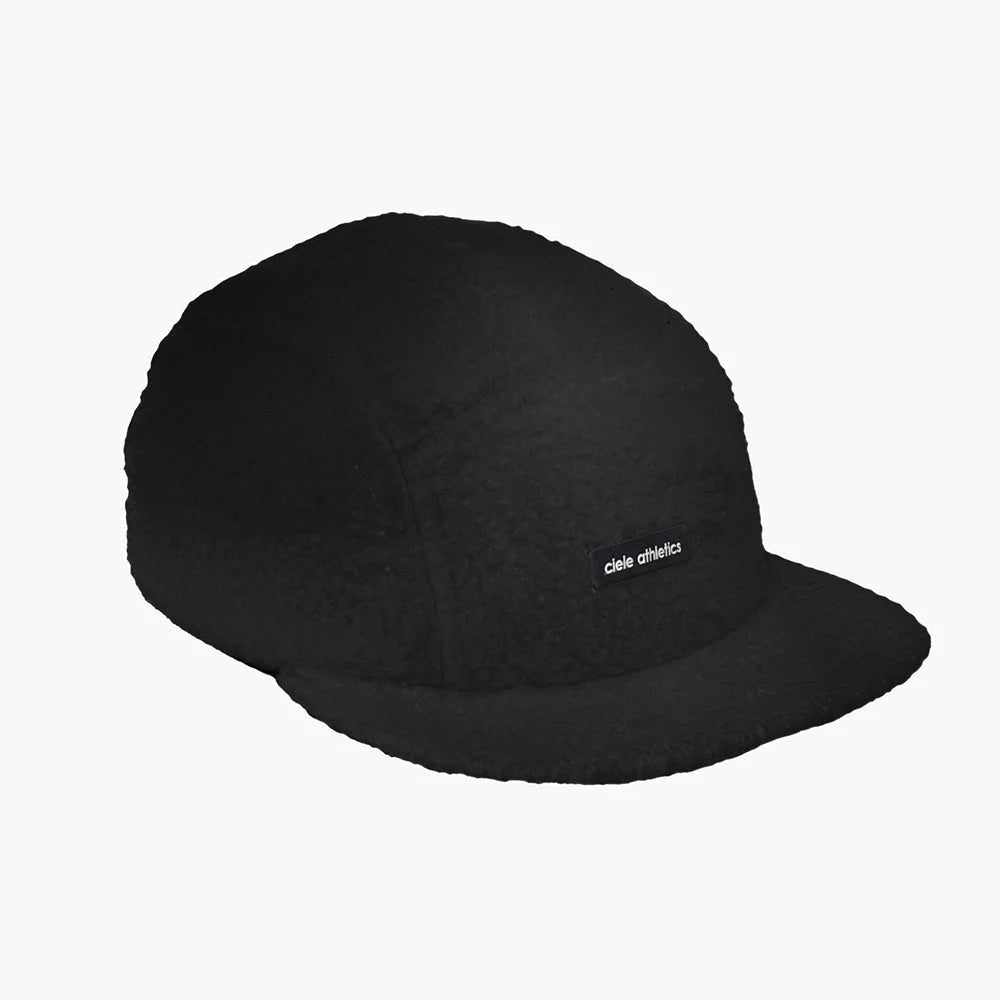 Unisex GOCap Sherpa Ultra Iconic Shadowcast - Stylish Winter Beanie for Men & Women - Perfect for Outdoor Activities, Skiing, and Cold Weather Fashion