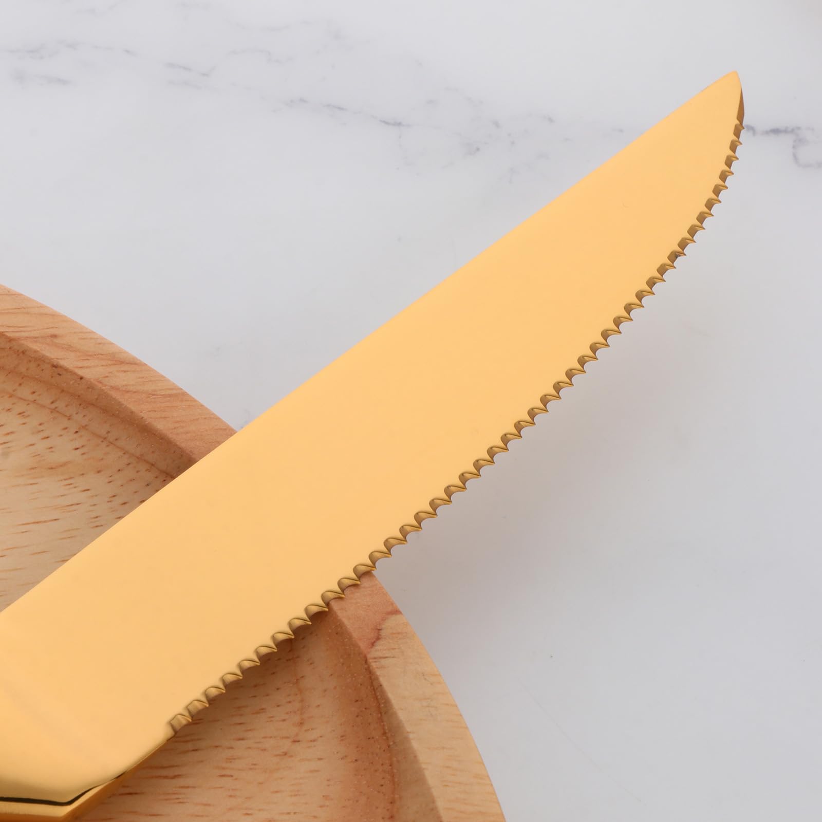 Premium 5-Piece Steak Knife Set - Serrated Heavy Duty Stainless Steel Blades for Cutting Steak, Chicken & Bread - Ergonomic One-Piece Handle - Perfect for BBQ, Dinner Parties & Restaurant Use