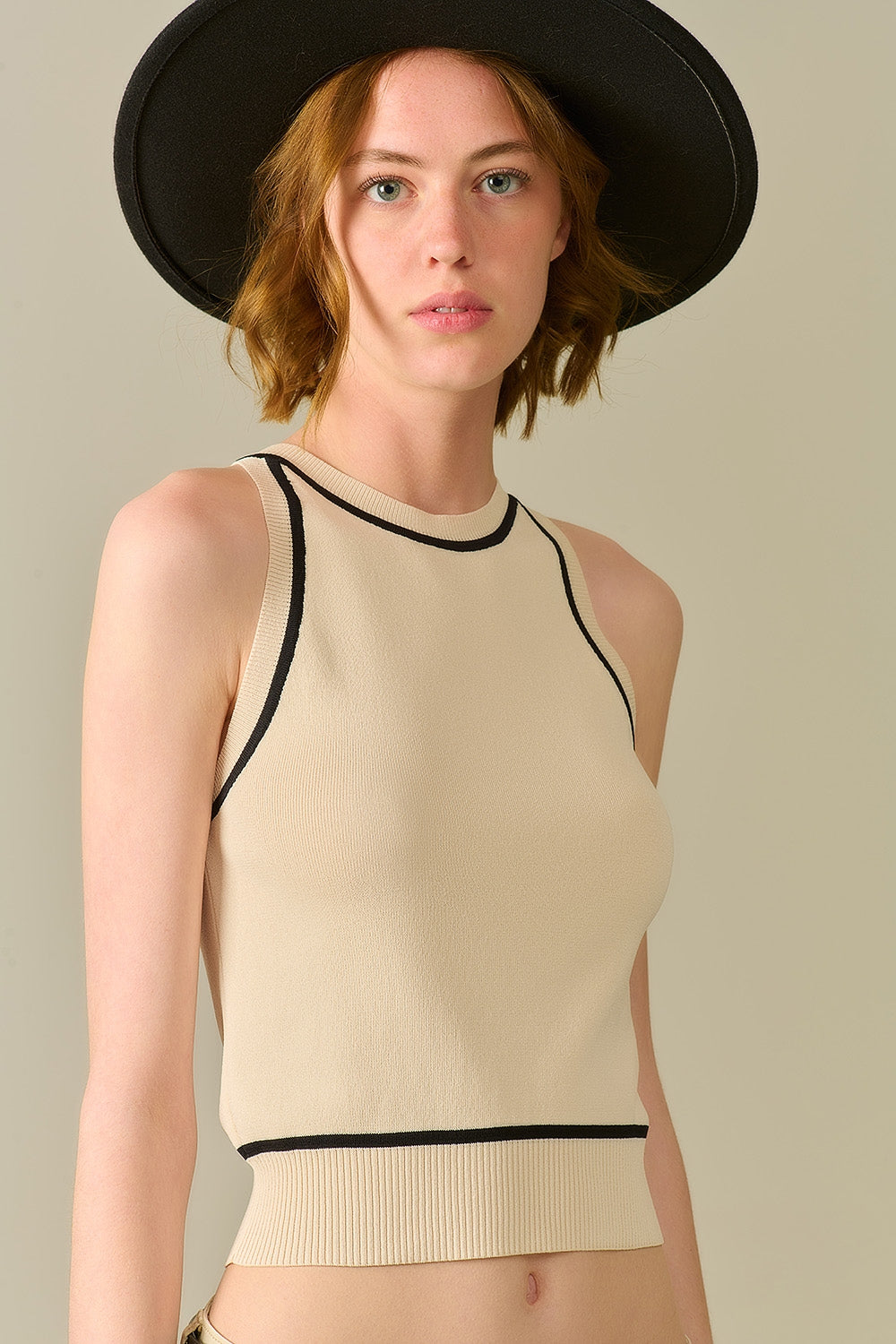Beige Sleeveless Pullover with Black Line Details - Perfect for Casual Outfits, Layering & Summer Fashion